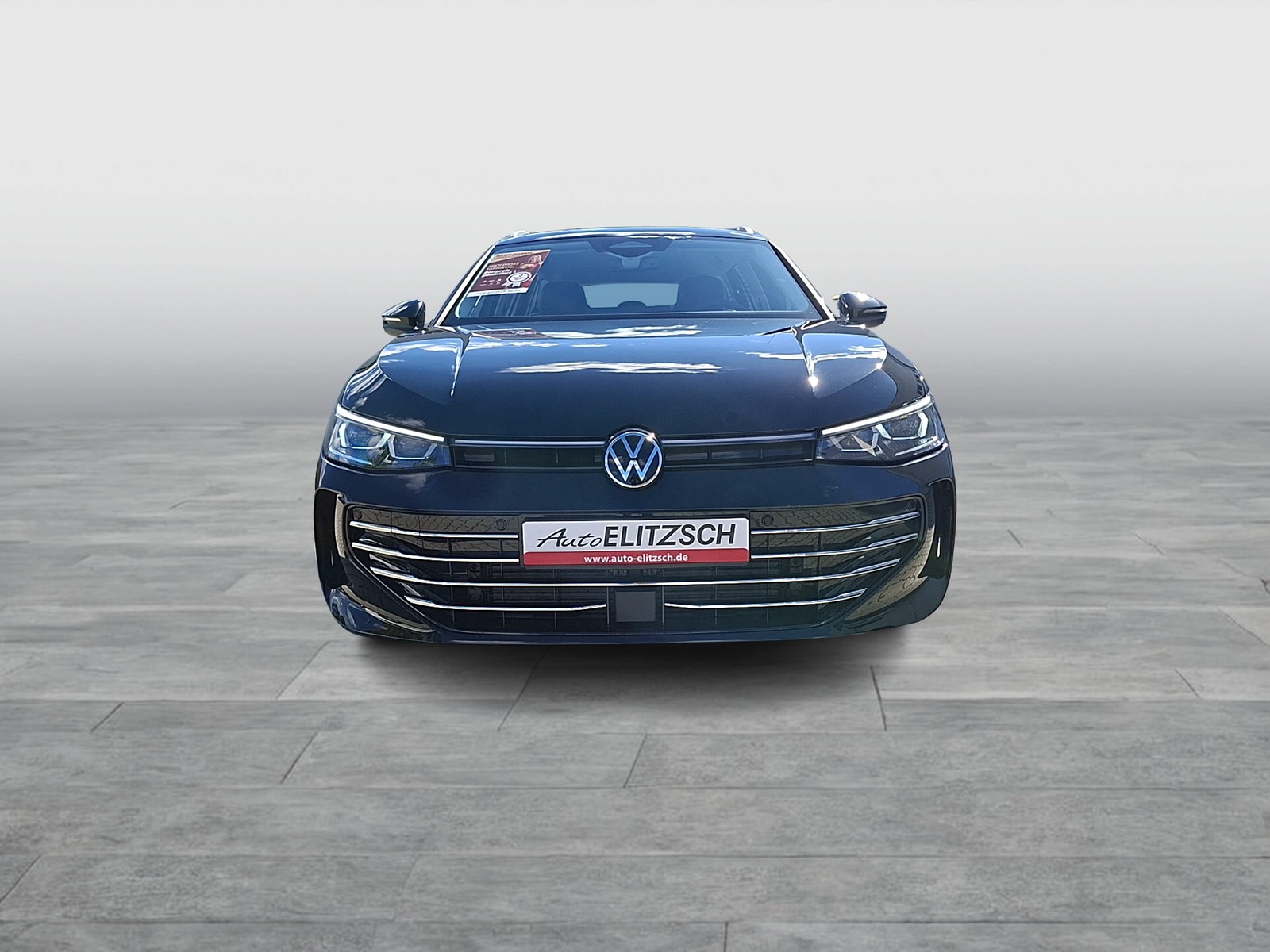 Fahrzeugabbildung Volkswagen Passat Variant TDI Elegance DSG Matrix AHK Navi HUD AID ACC RFK SH