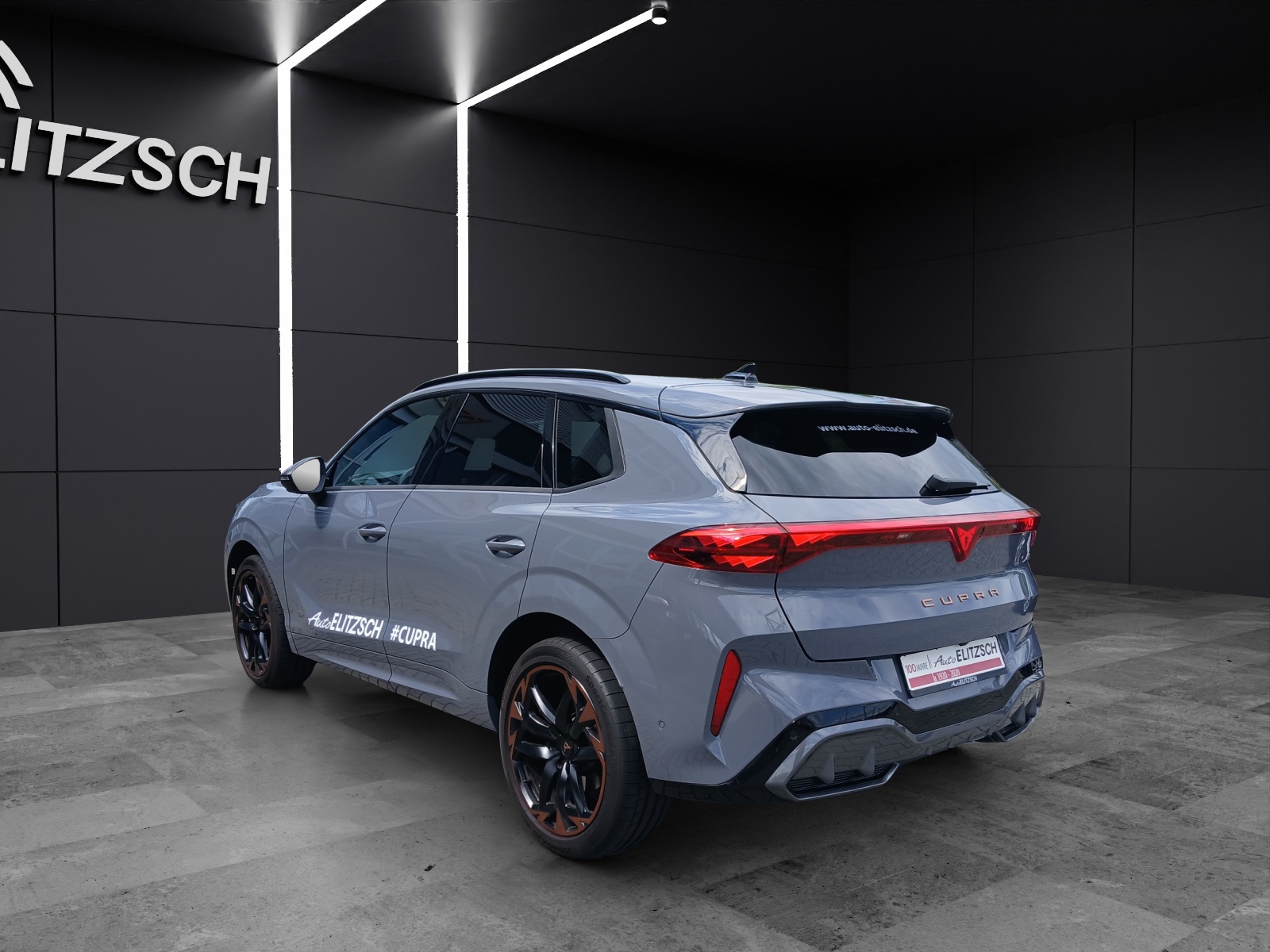 Fahrzeugabbildung CUPRA Terramar VZ 2.0TSI 4Drive Matrix Pano Akebono HUD ACC RFK SH 20