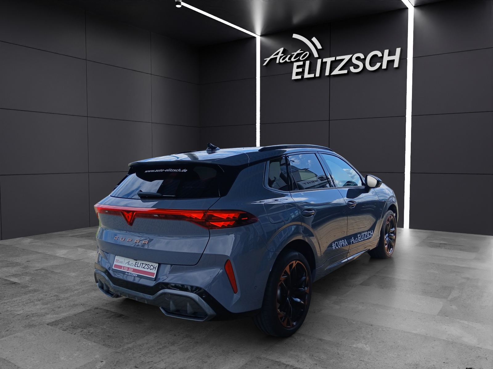 Fahrzeugabbildung CUPRA Terramar VZ 2.0TSI 4Drive Matrix Pano Akebono HUD ACC RFK SH 20