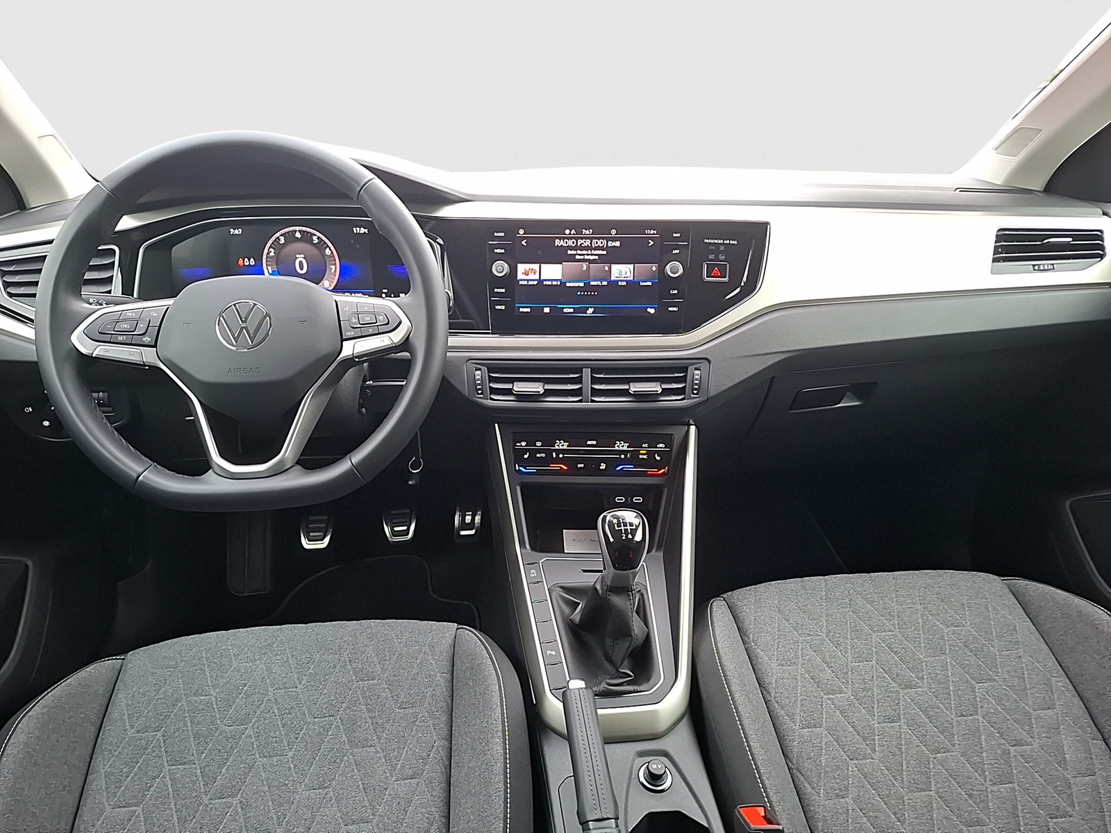Fahrzeugabbildung Volkswagen Polo TSI Move LED CarPlay AID PDC SH LM