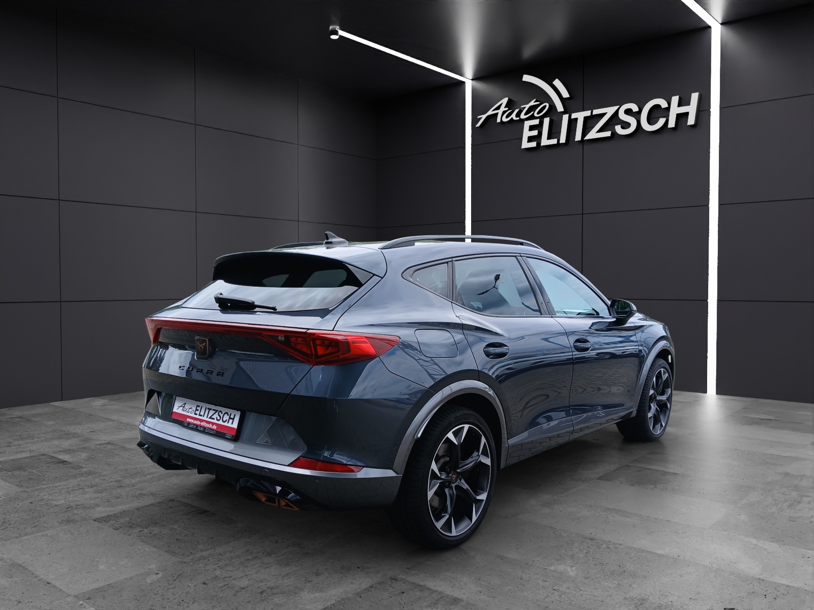 Fahrzeugabbildung CUPRA Formentor VZ e-HYBRID DSG LED ACC NAVI RFK SH 19