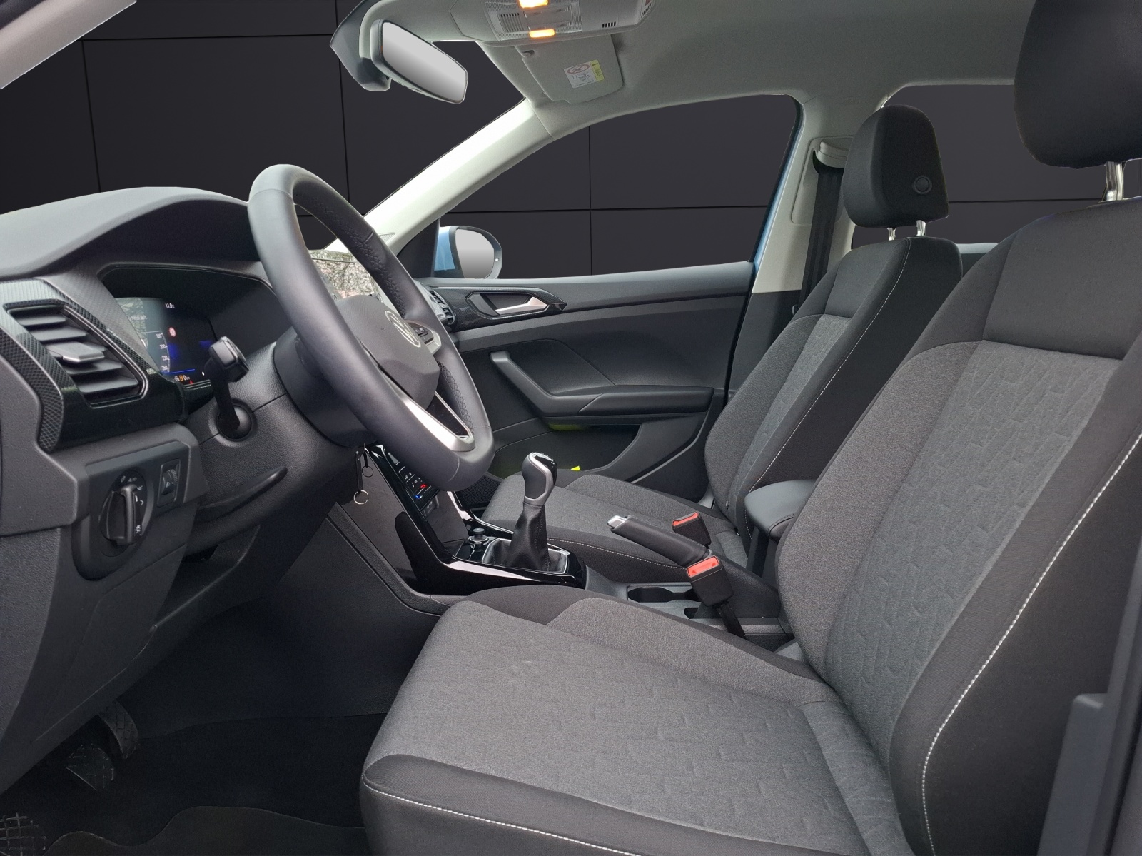 Fahrzeugabbildung Volkswagen T-Cross TSI Life LED Navi AID ACC RFK SH LM