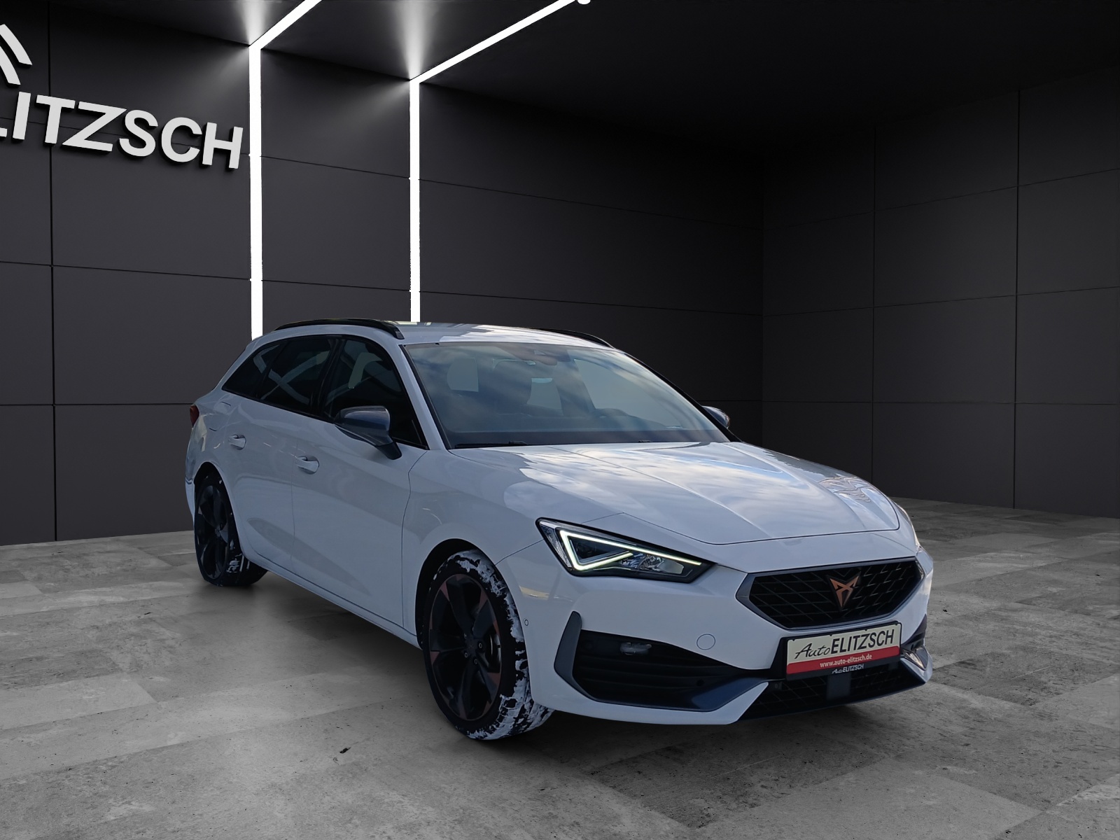 Fahrzeugabbildung CUPRA Leon ST TSI DSG LED AHK Navi Climatronic ACC RFK SH LM