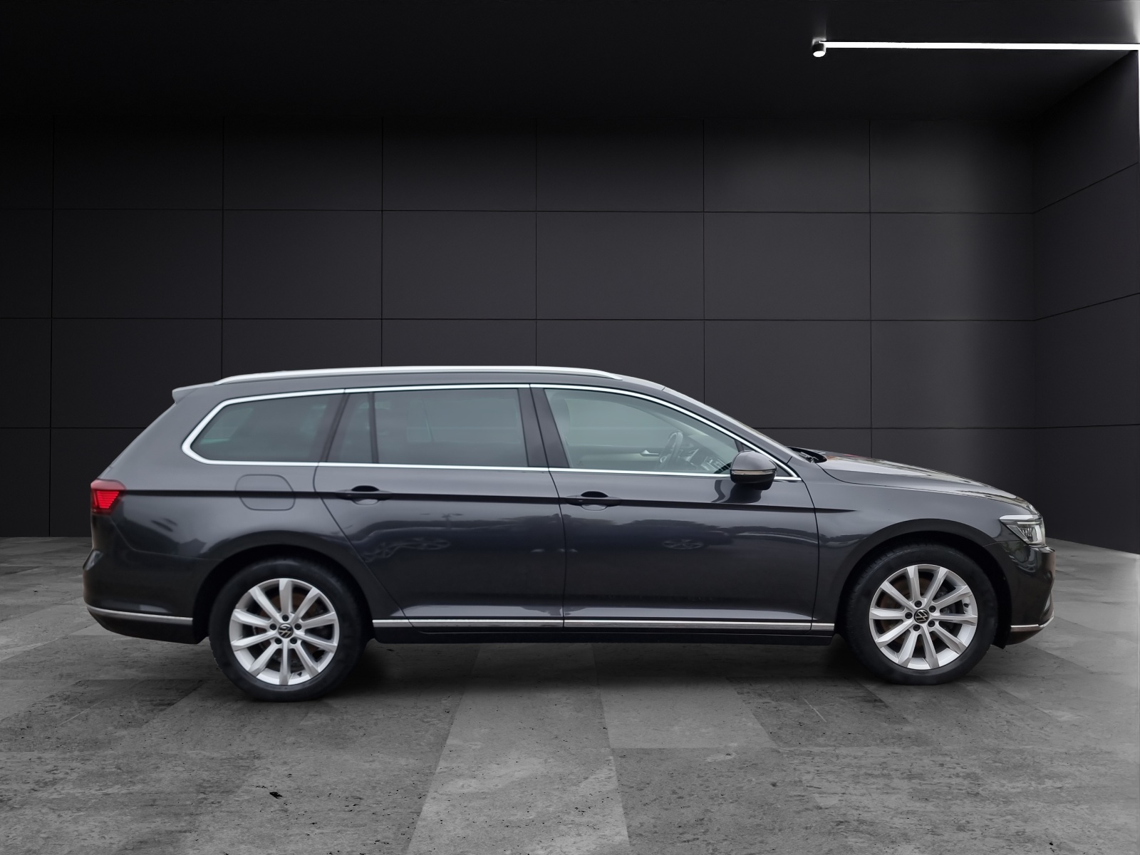 Fahrzeugabbildung Volkswagen Passat Variant TSI Elegance DSG Matrix Navi AID ACC RFK SH