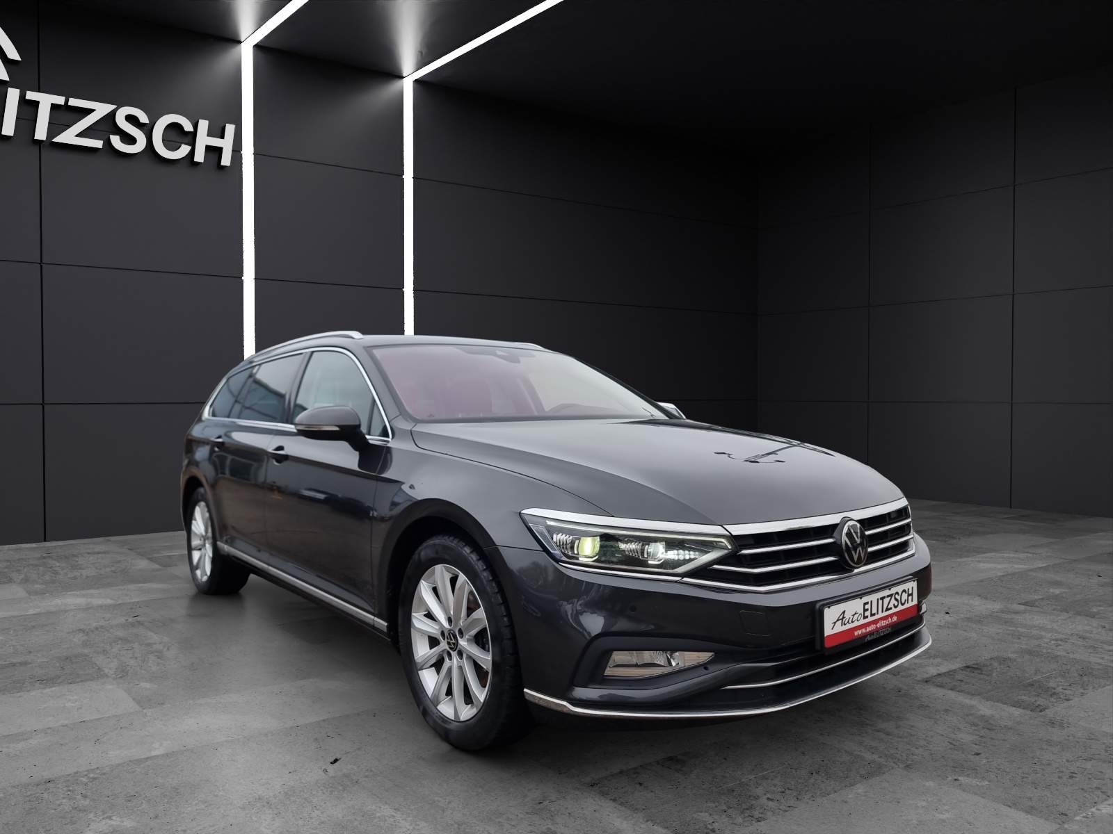 Fahrzeugabbildung Volkswagen Passat Variant TSI Elegance DSG Matrix Navi AID ACC RFK SH
