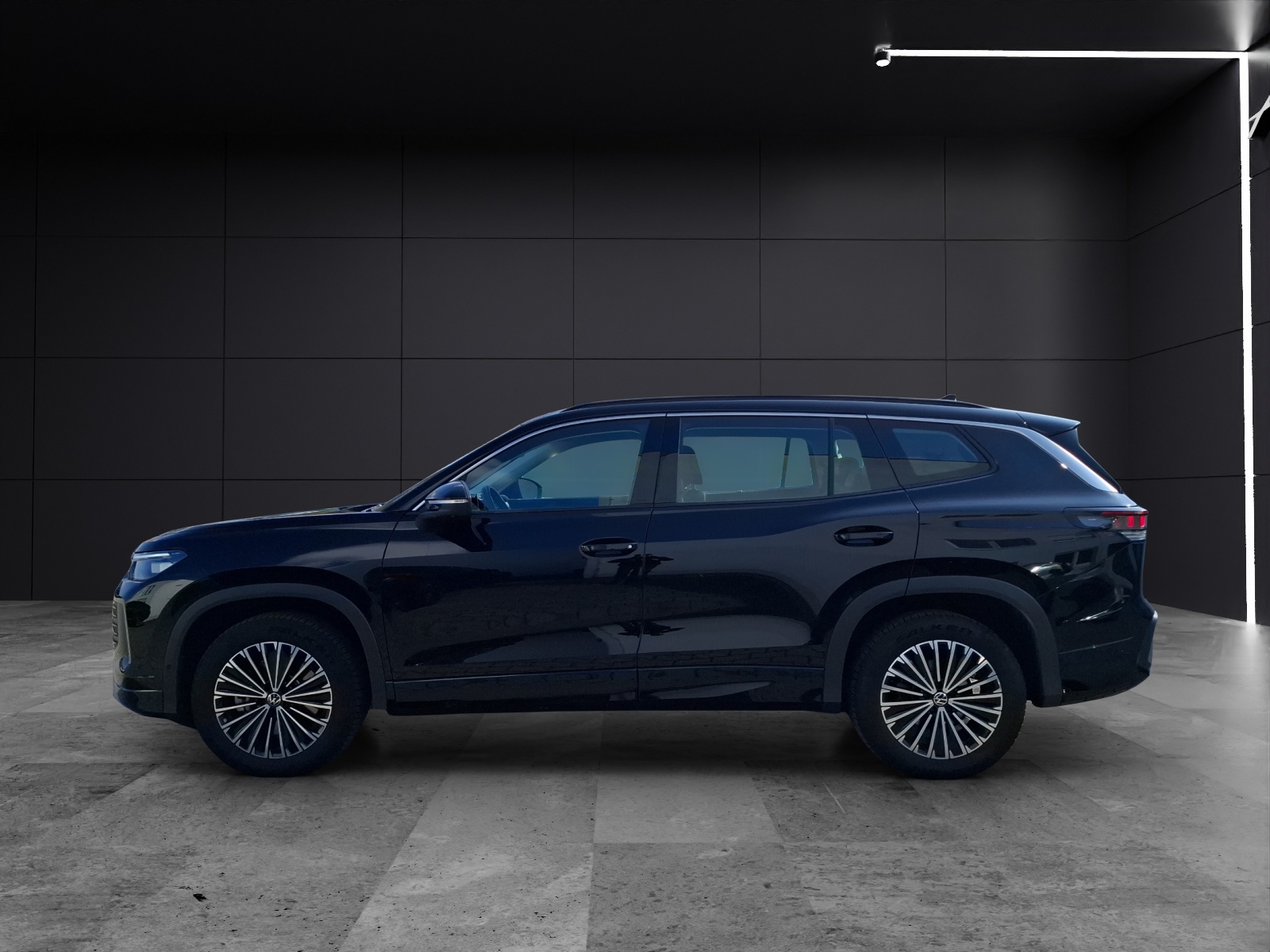 Fahrzeugabbildung Volkswagen Tayron eTSI Life DSG 7-Si Matrix AHK Navi AID ACC RFK SH