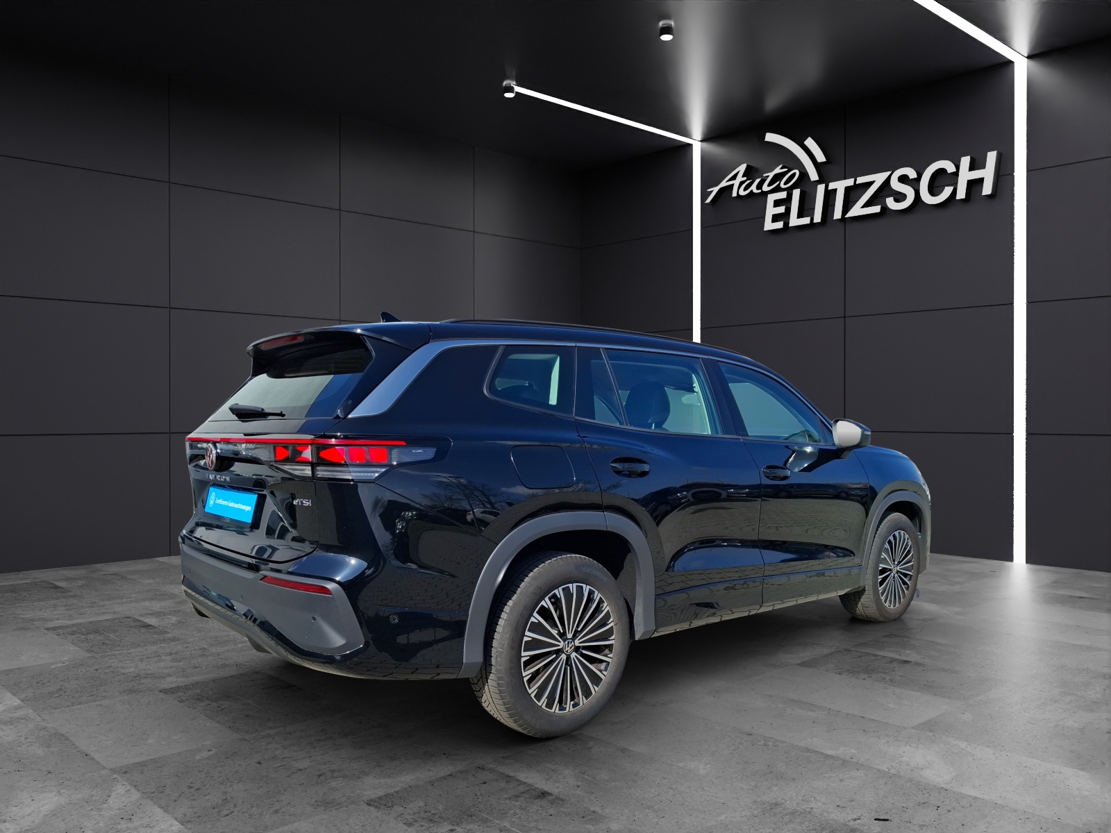 Fahrzeugabbildung Volkswagen Tayron eTSI Life DSG 7-Si Matrix AHK Navi AID ACC RFK SH