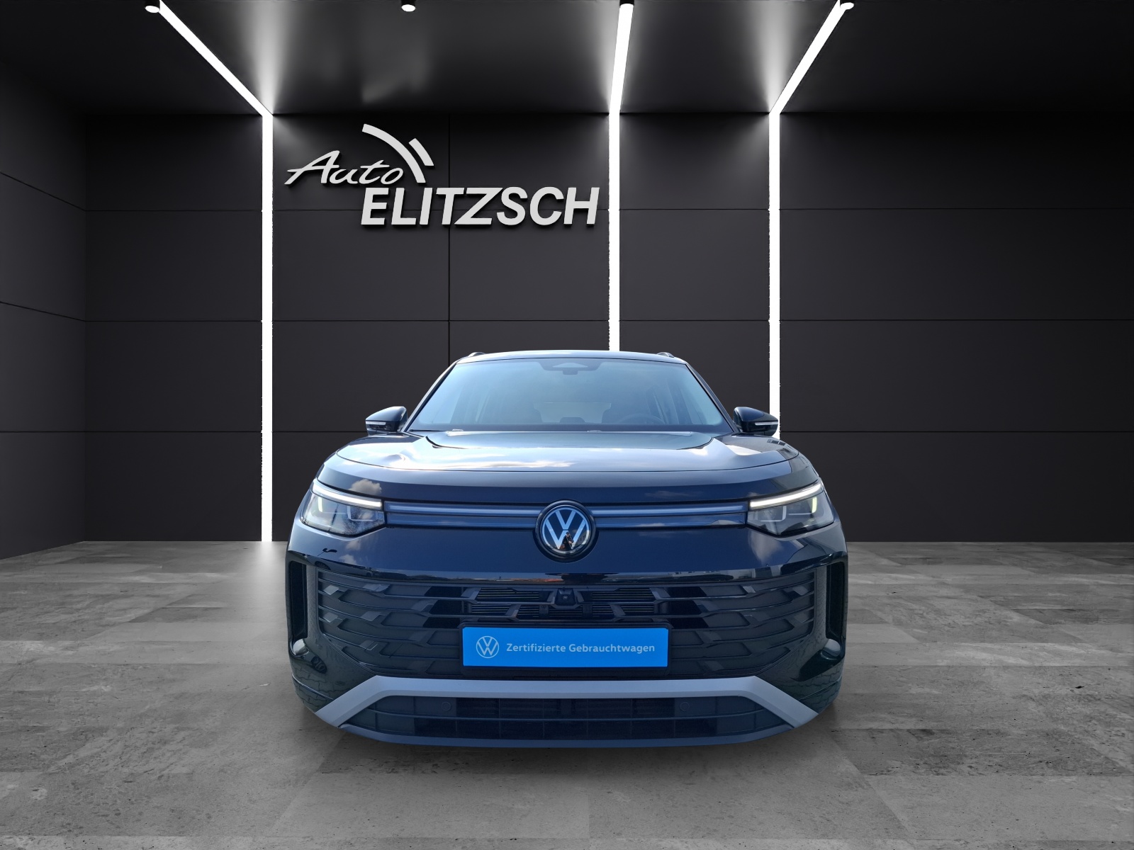 Fahrzeugabbildung Volkswagen Tayron eTSI Life DSG 7-Si Matrix AHK Navi AID ACC RFK SH