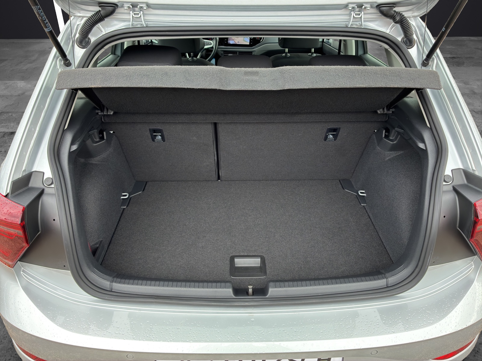 Fahrzeugabbildung Volkswagen Polo TSI Style IQ.Light Navi ACC SHZ App-Connect