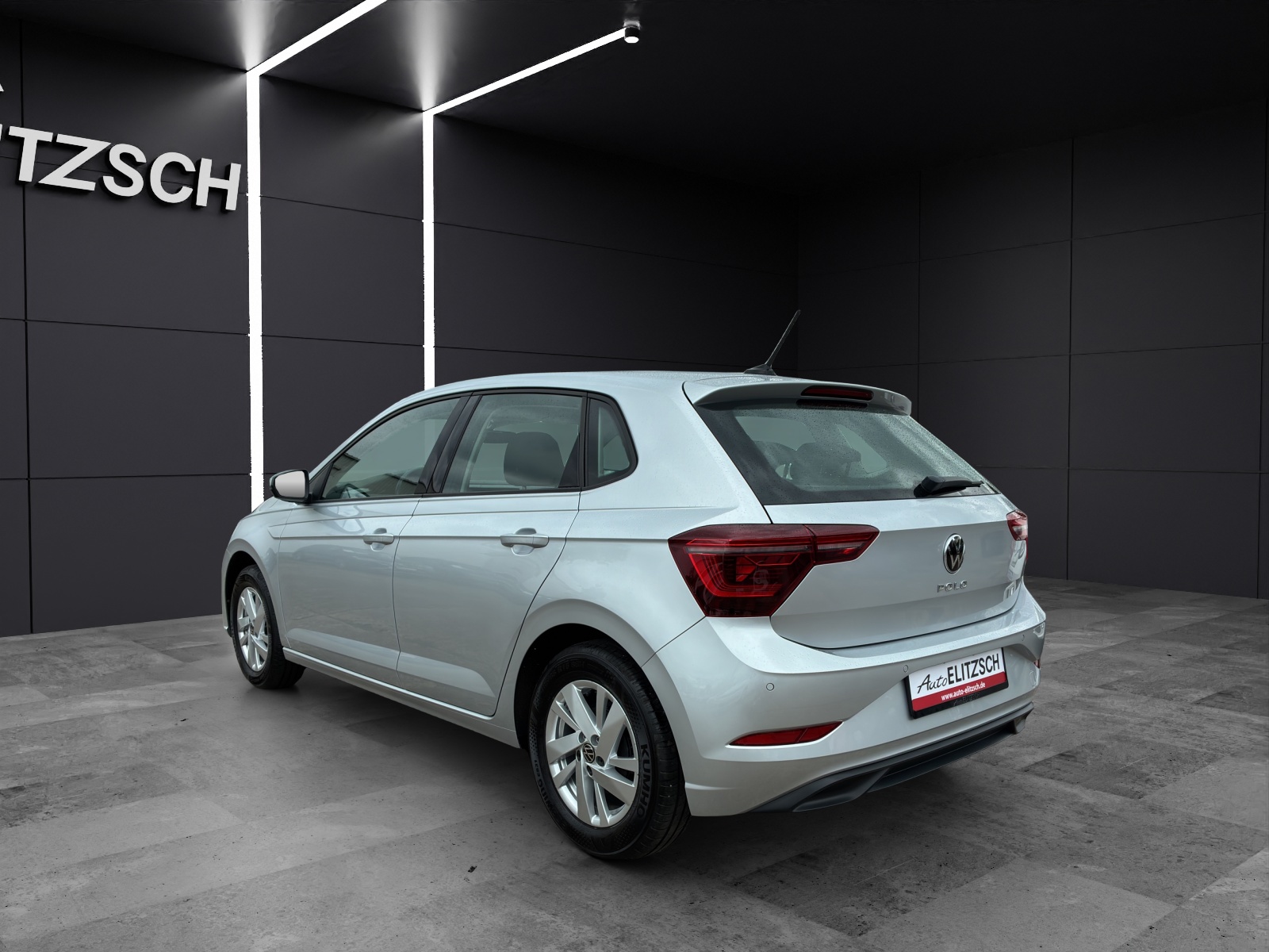 Fahrzeugabbildung Volkswagen Polo TSI Style IQ.Light Navi ACC SHZ App-Connect