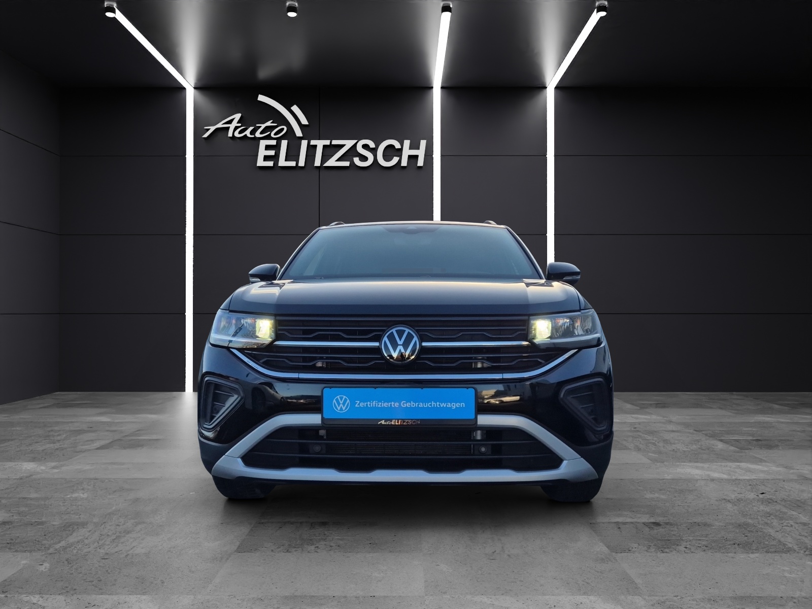 Fahrzeugabbildung Volkswagen T-Cross TSI Goal DSG LED AHK Navi AID ACC Park-Assist SH LM