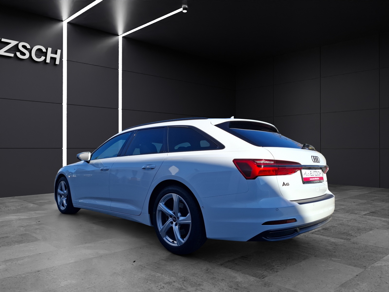 Fahrzeugabbildung Audi A6 Avant 45 TFSI sport quattro S-tronic STH LED AHK Navi AVC Pano ACC SH 19