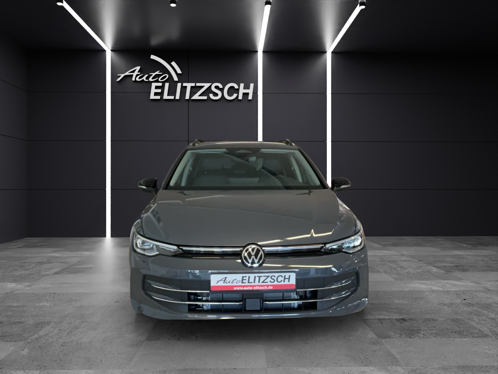Fahrzeugabbildung Volkswagen Golf VIII Variant Energy TSI DSG AHZV NAVI LED DAB ACC
