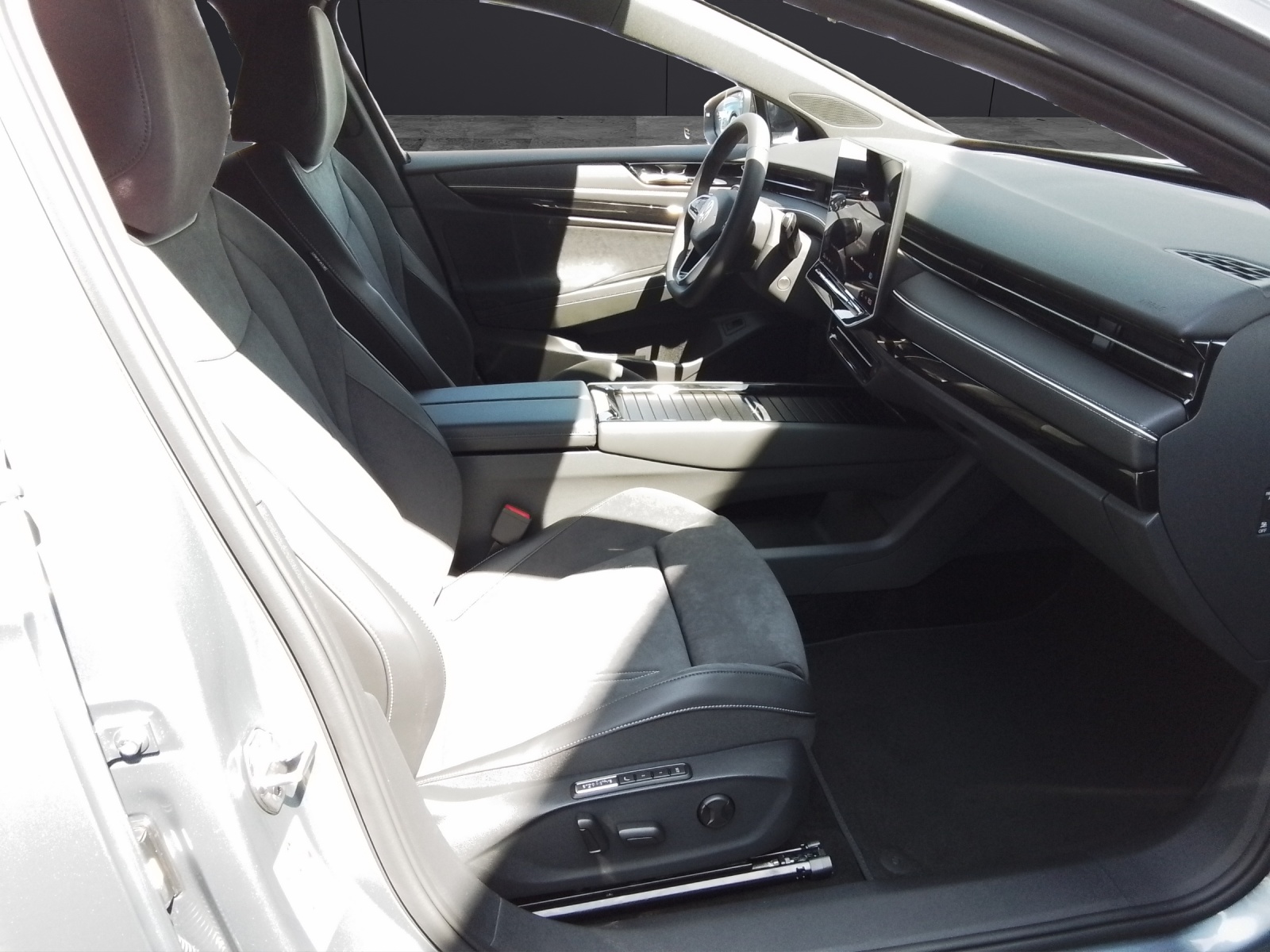 Fahrzeugabbildung Volkswagen ID.7 Tourer Pro