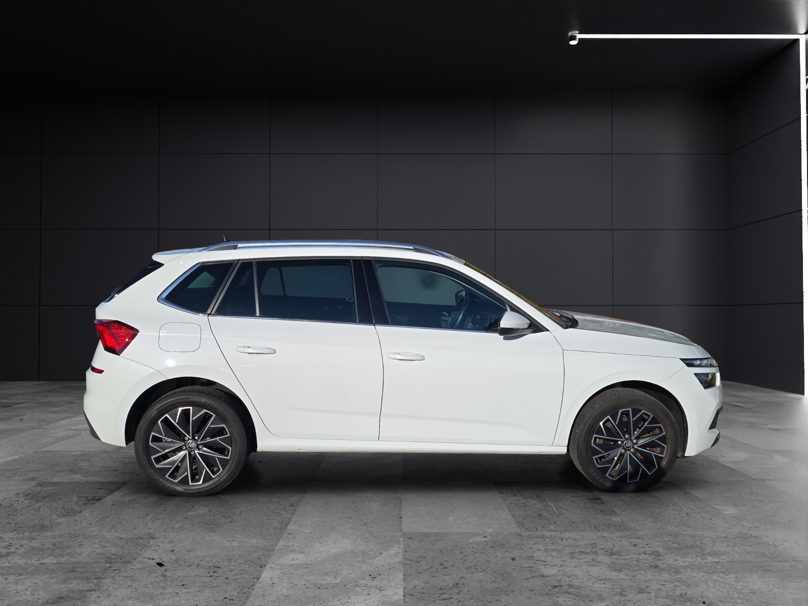 Fahrzeugabbildung SKODA Kamiq Ambition 1.5 TSI LED KLIMA