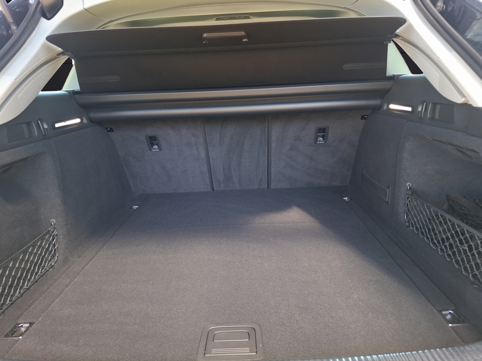 Fahrzeugabbildung Audi A4 Allroad 40 TDI S-tronic quattro Matrix Navi AVC ACC RFK SH LM