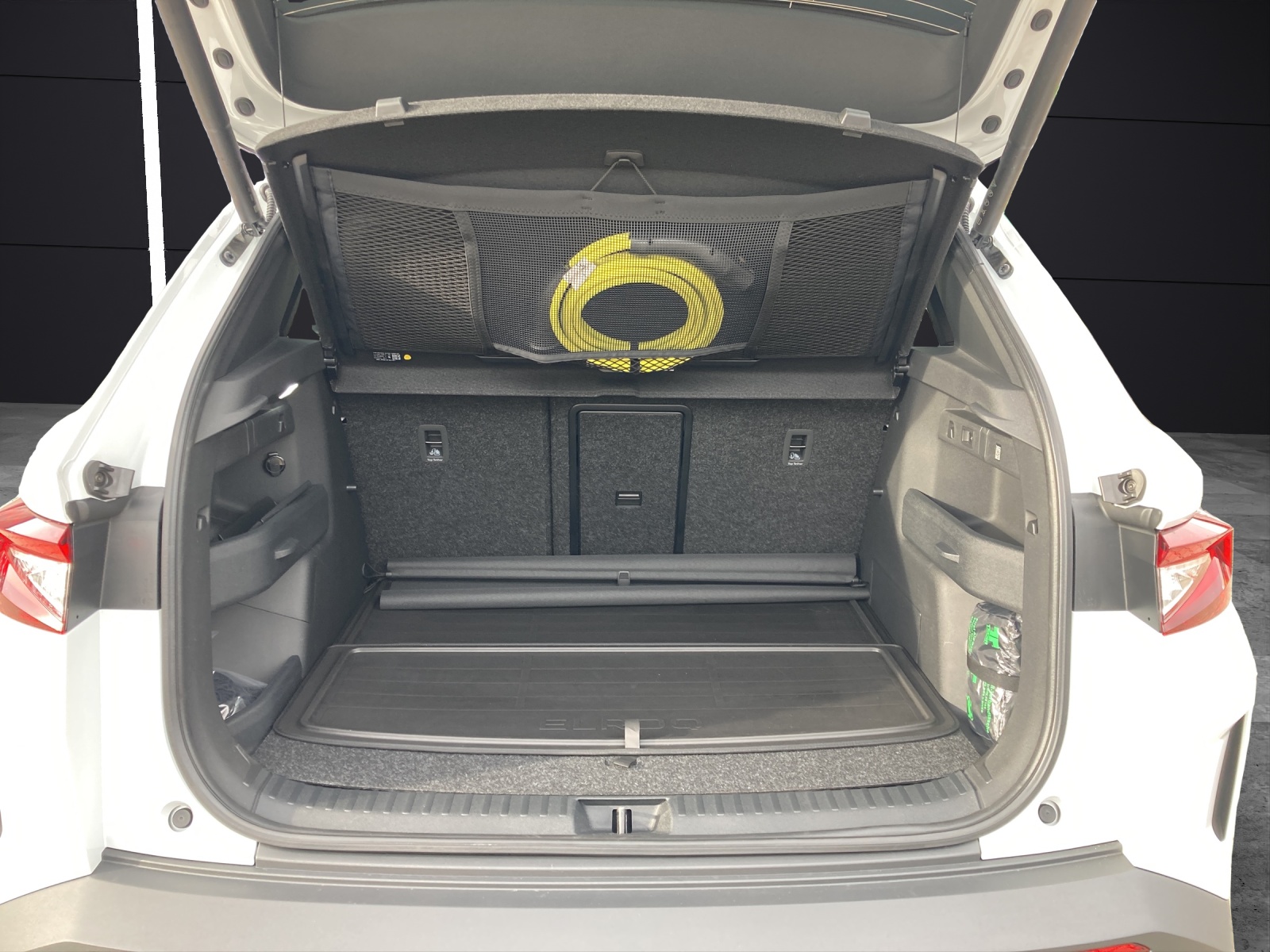 Fahrzeugabbildung SKODA Elroq Alpha LED Scheinwerfer, AZV, Navi, Digital Cockpit