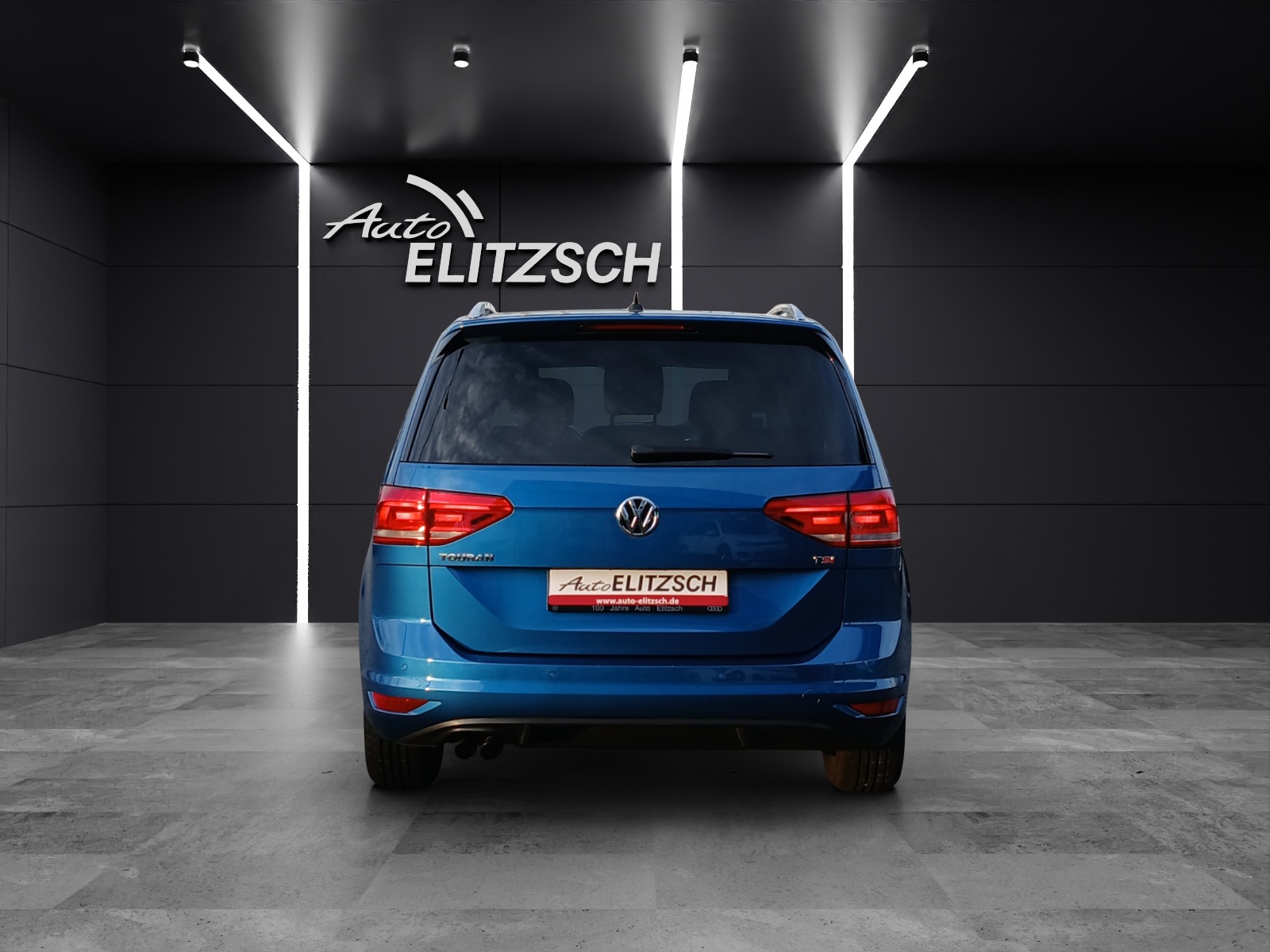 Fahrzeugabbildung Volkswagen Touran TSI Sound DSG LED AHK Navi ACC PDC SH