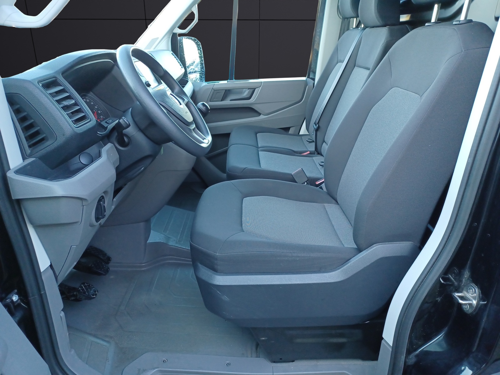 Fahrzeugabbildung Volkswagen Crafter Kasten 35 HD LR KLIMA RFK