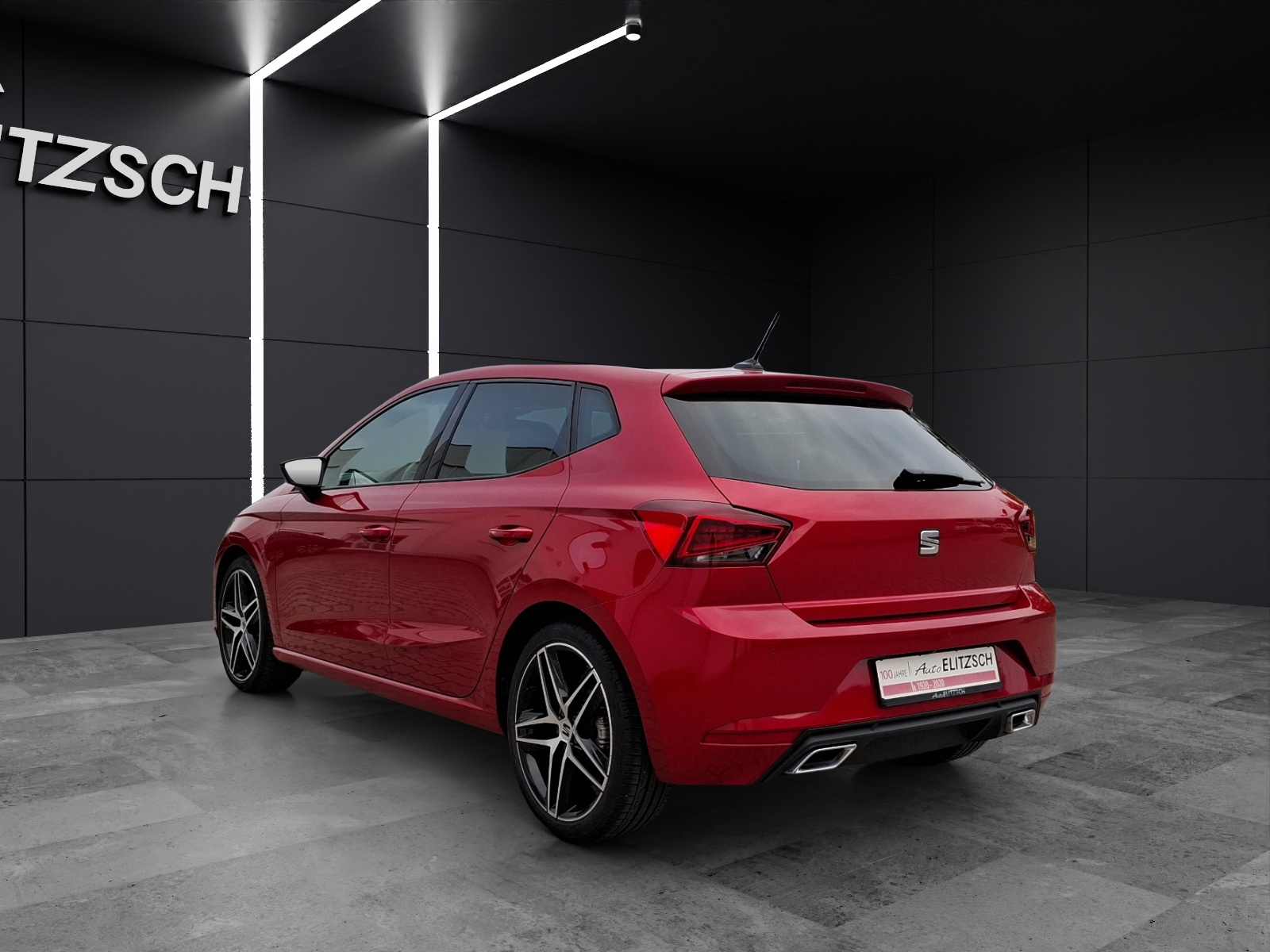 Fahrzeugabbildung SEAT Ibiza TSI FR-Line DSG LED Navi AID ACC RFK SH 18
