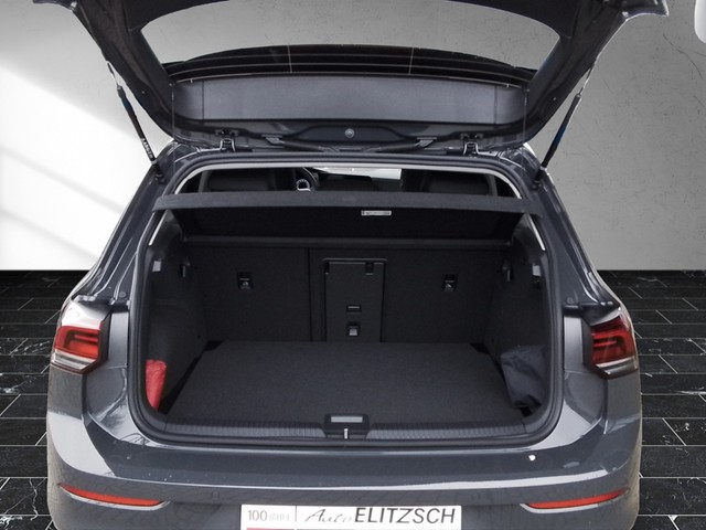 Fahrzeugabbildung Volkswagen Golf VIII TSI Move Kamera Navi LED VC