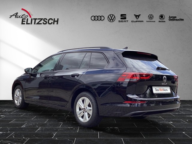 Fahrzeugabbildung Volkswagen Golf VIII Variant Life DSG LED AHK Navi AID ACC Park-Assist SH LM