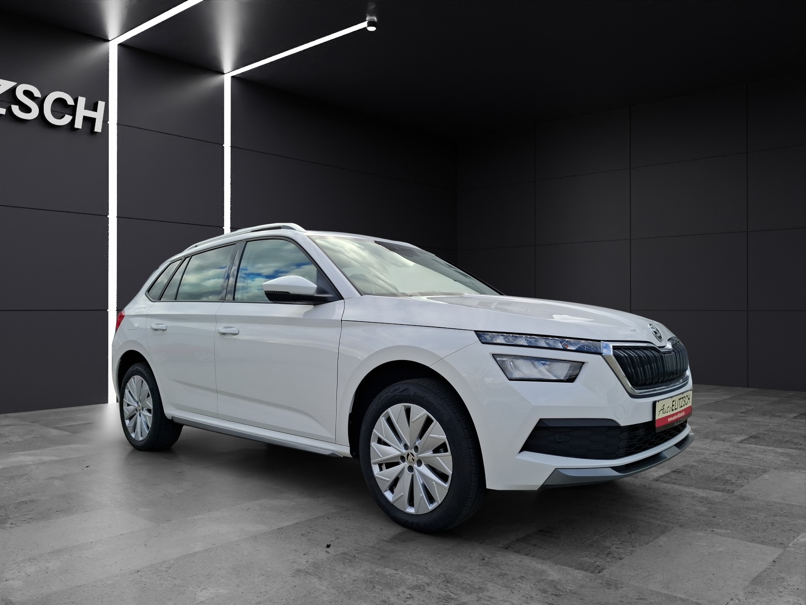 Fahrzeugabbildung SKODA Kamiq TSI Style LED Navi AID GRA PDC SH