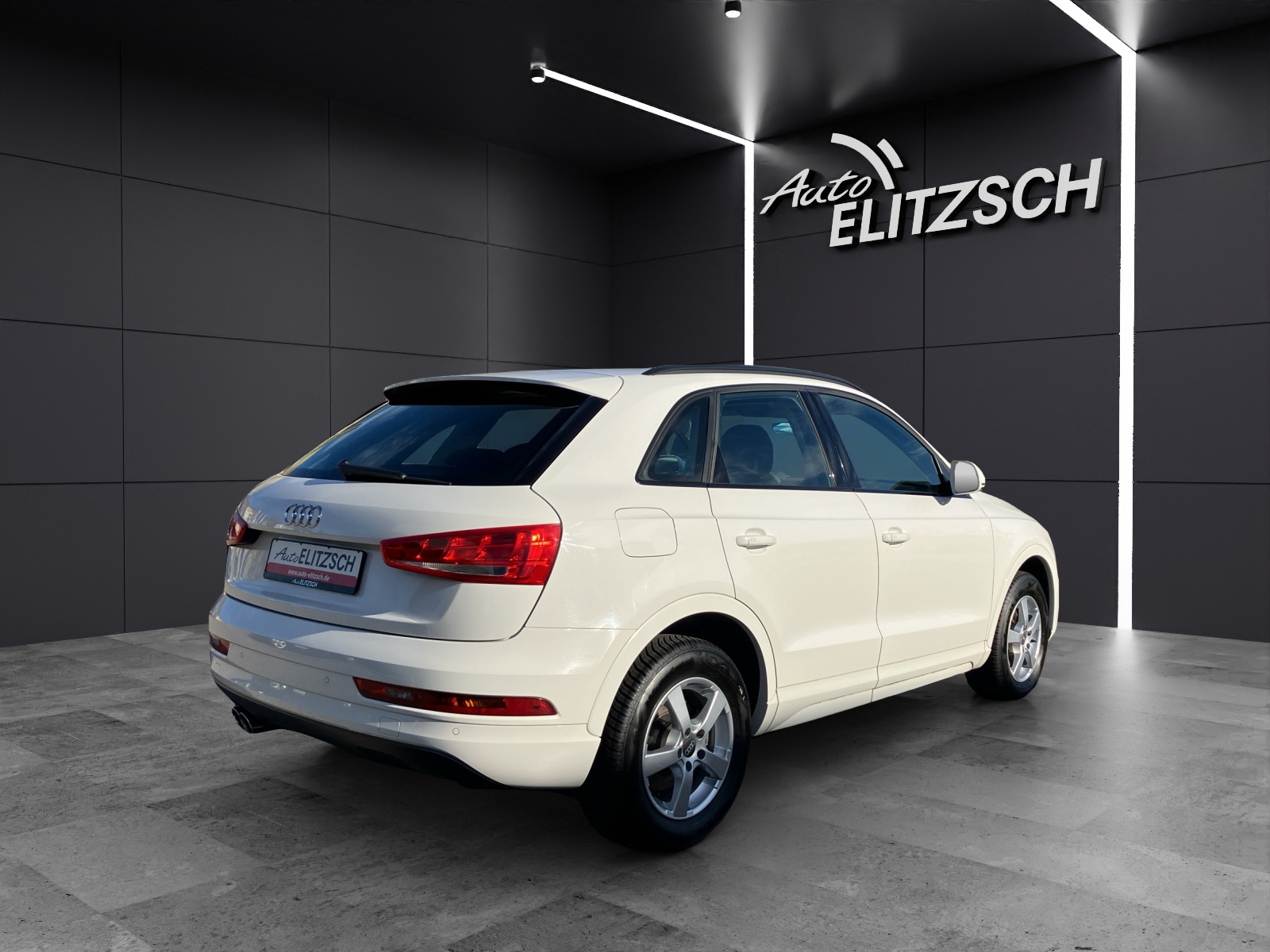 Fahrzeugabbildung Audi Q3 2.0 TDI sport AHK Xenon