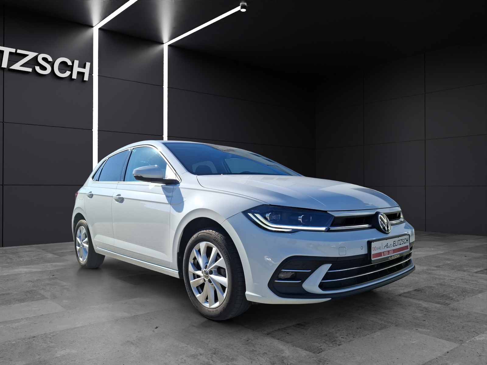 Fahrzeugabbildung Volkswagen Polo TSI Style Matrix Navi AID PDC SH LM