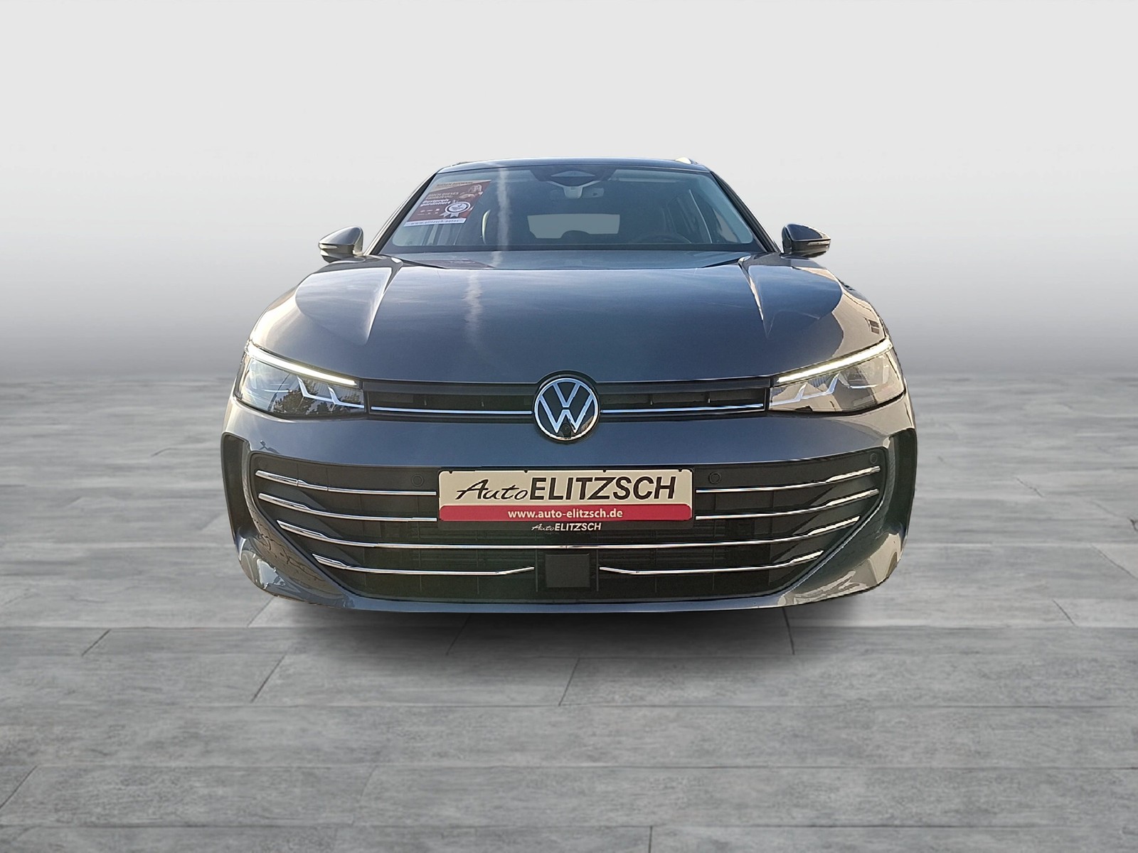 Fahrzeugabbildung Volkswagen Passat Variant TDI Business DSG LED AHK Navi AID ACC RFK SHZ