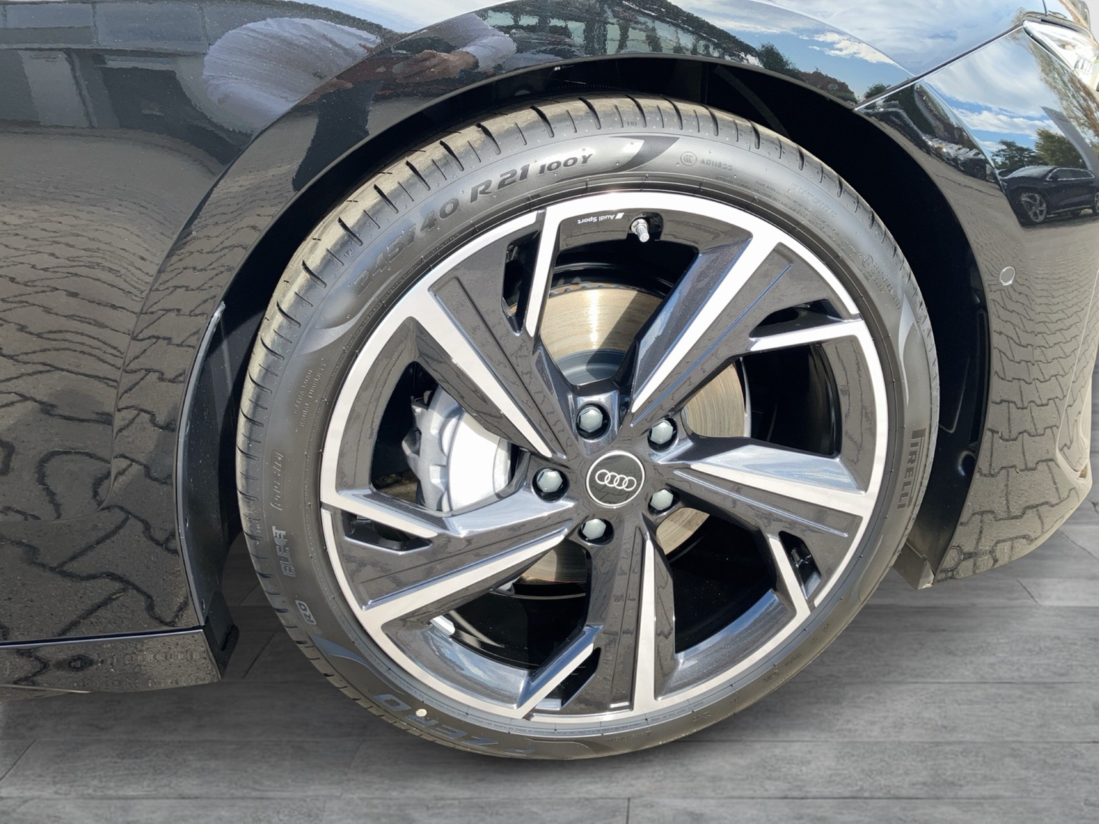 Fahrzeugabbildung Audi A6 e-tron Avant performance 270 kW S line business LED DAB+ ACC NAVI