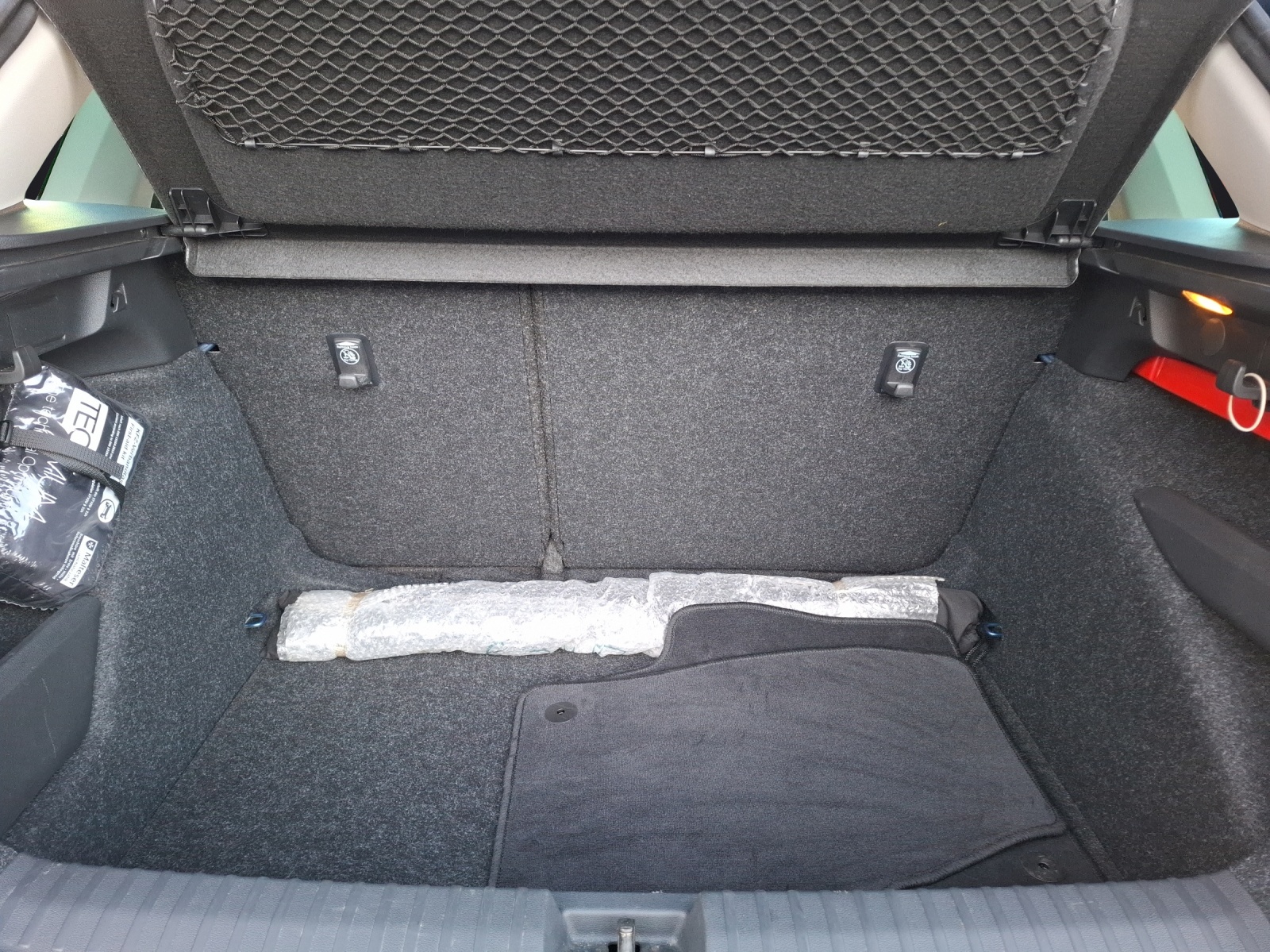 Fahrzeugabbildung SKODA Kamiq TSI Clever DSG LED Navi AID GRA RFK SH