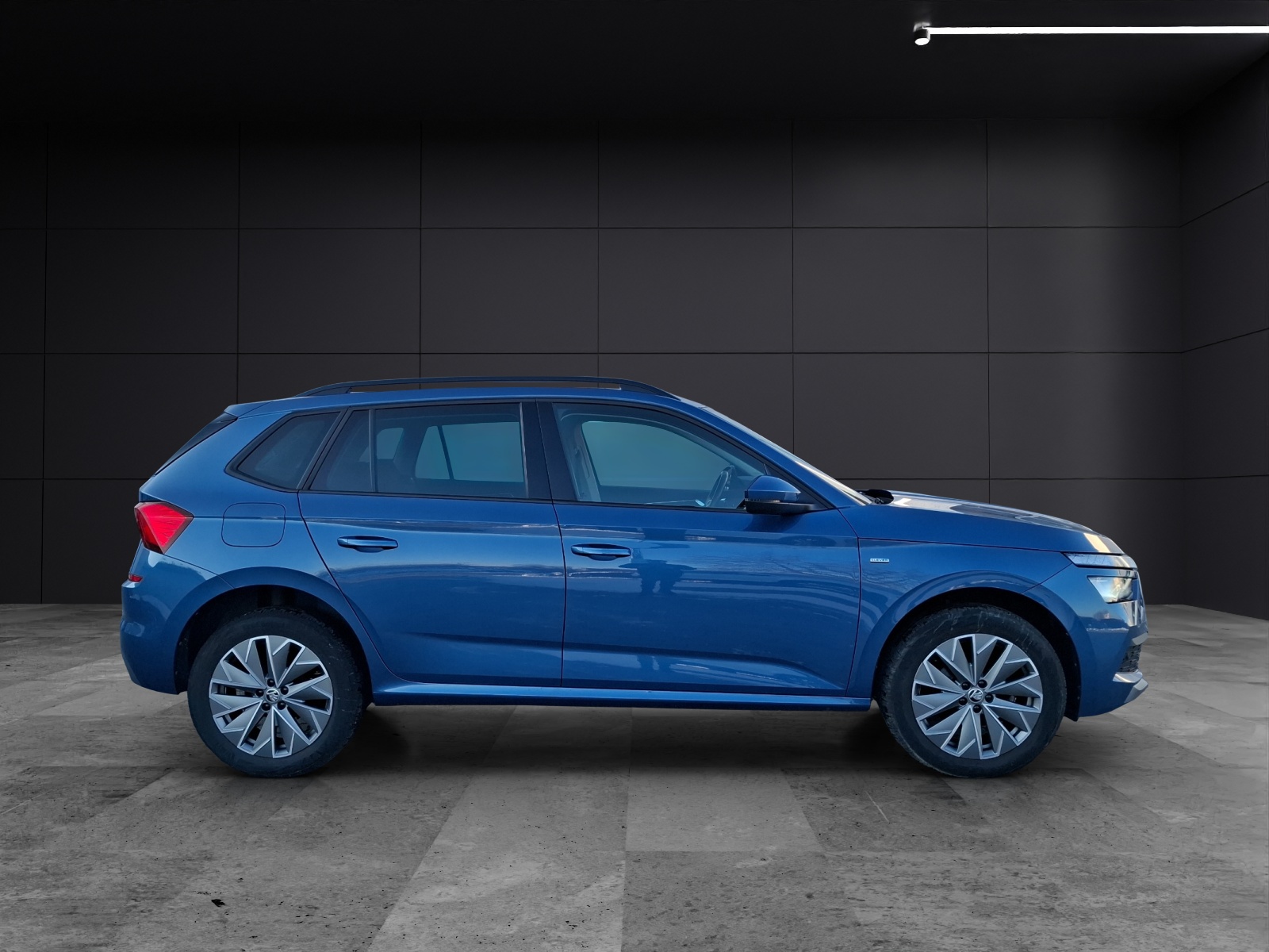 Fahrzeugabbildung SKODA Kamiq TSI Clever DSG LED Navi AID GRA RFK SH