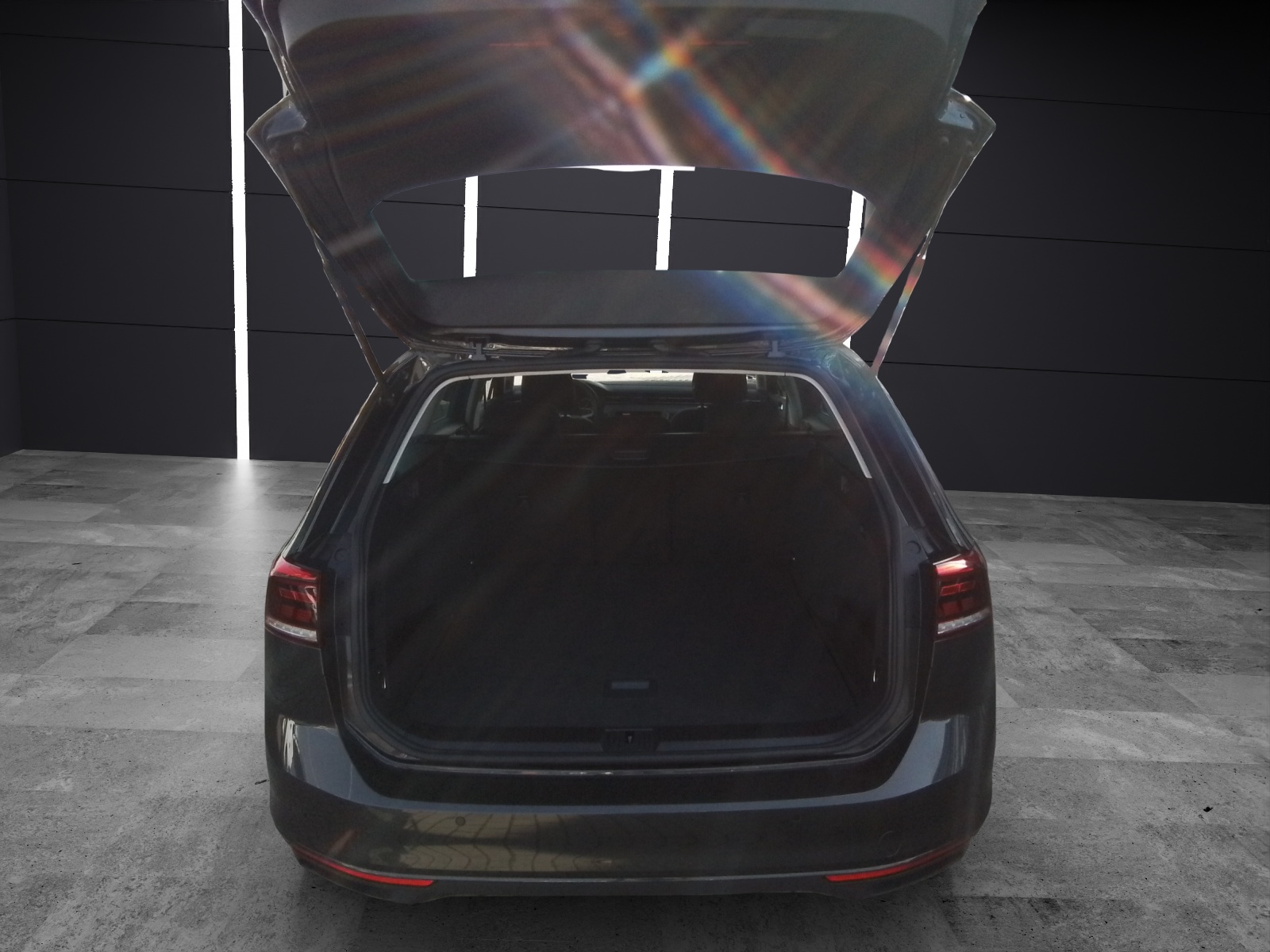 Fahrzeugabbildung Volkswagen Passat Variant TDI conceptline LED AHK Navi PDc SH