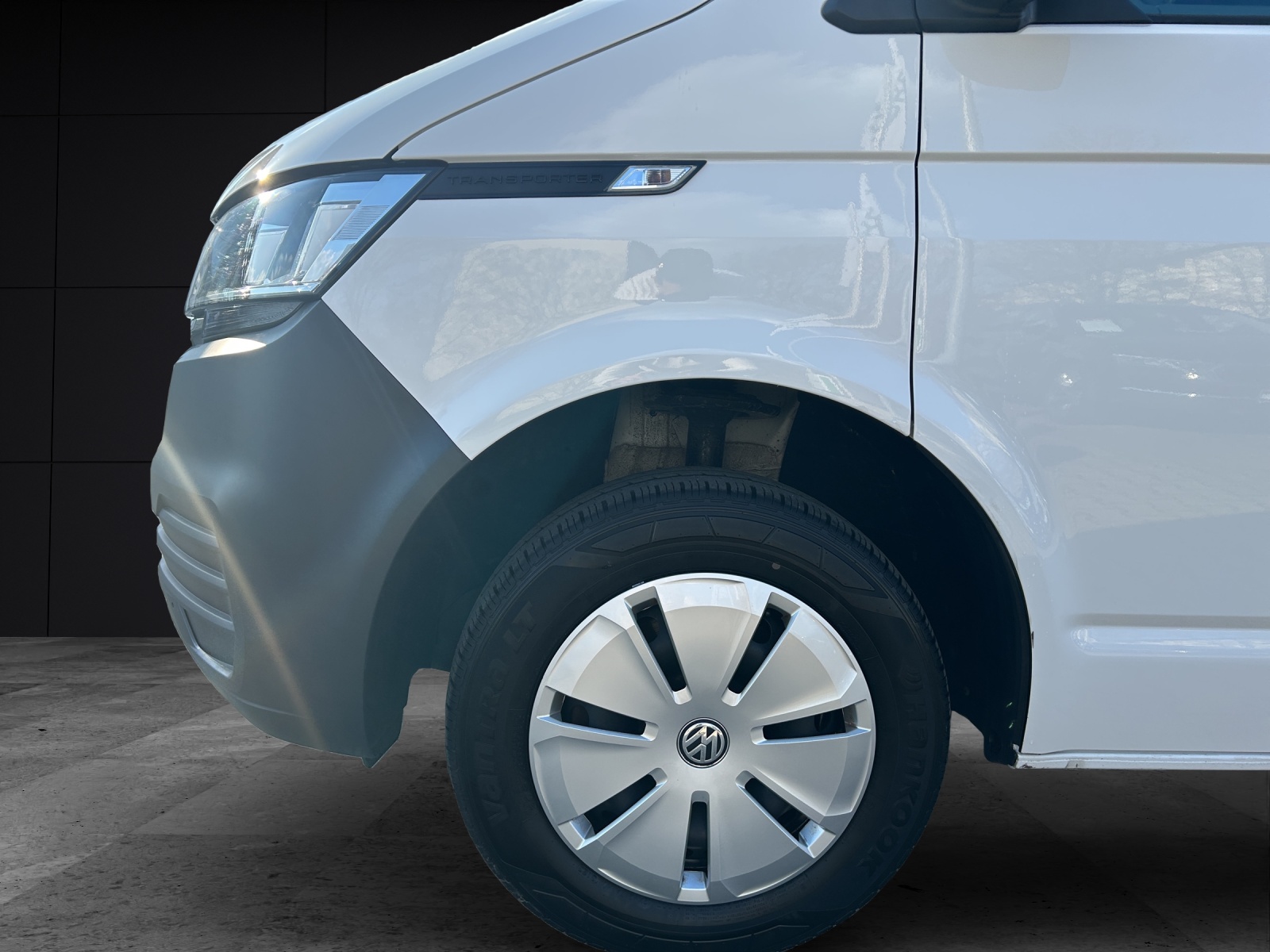 Fahrzeugabbildung Volkswagen T6 Transporter T6.1 TDI Kasten EcoProfi FWD