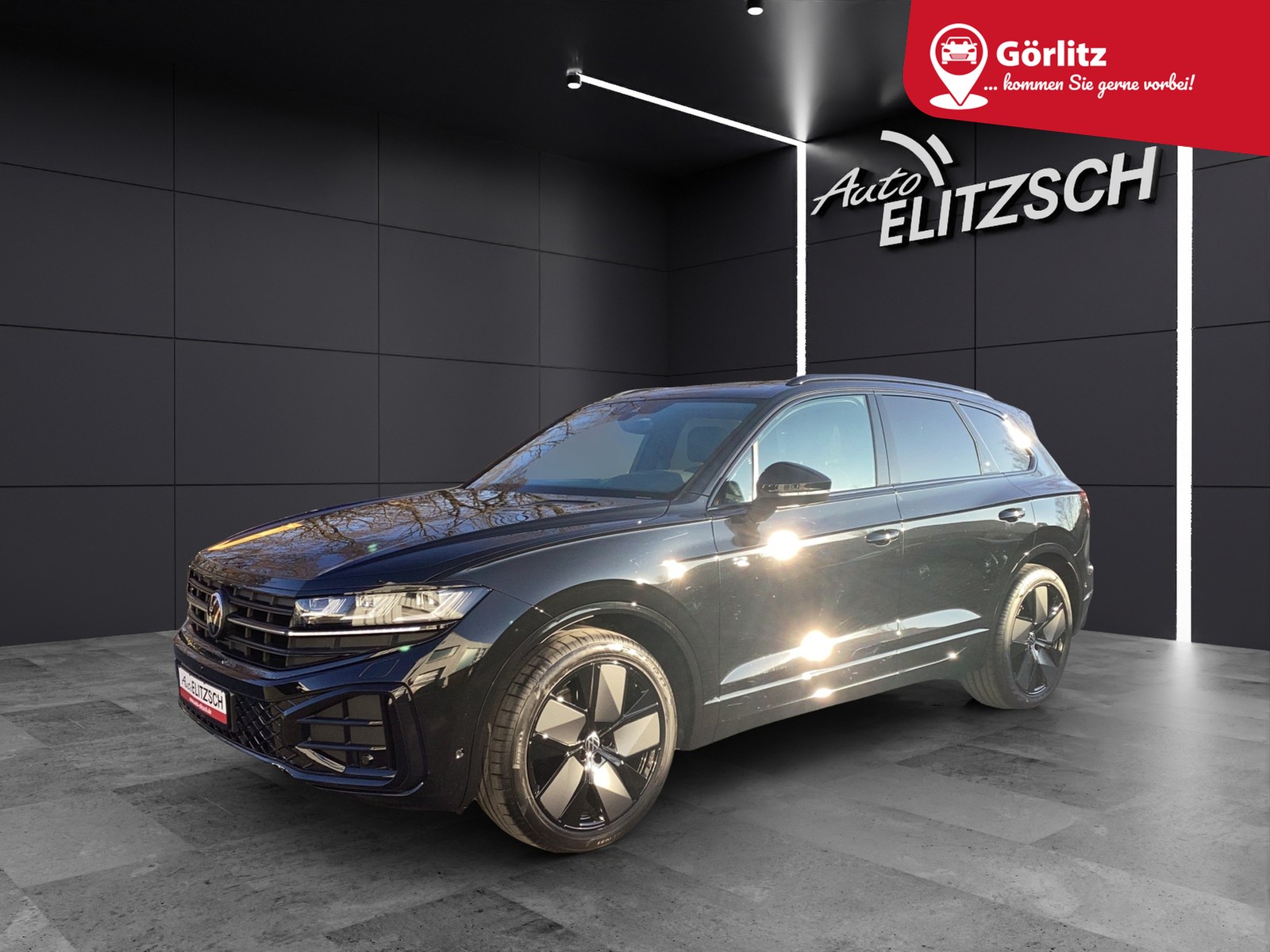 Fahrzeugabbildung Volkswagen Touareg R-Line Final Edition AHZV PANO STANDH.
