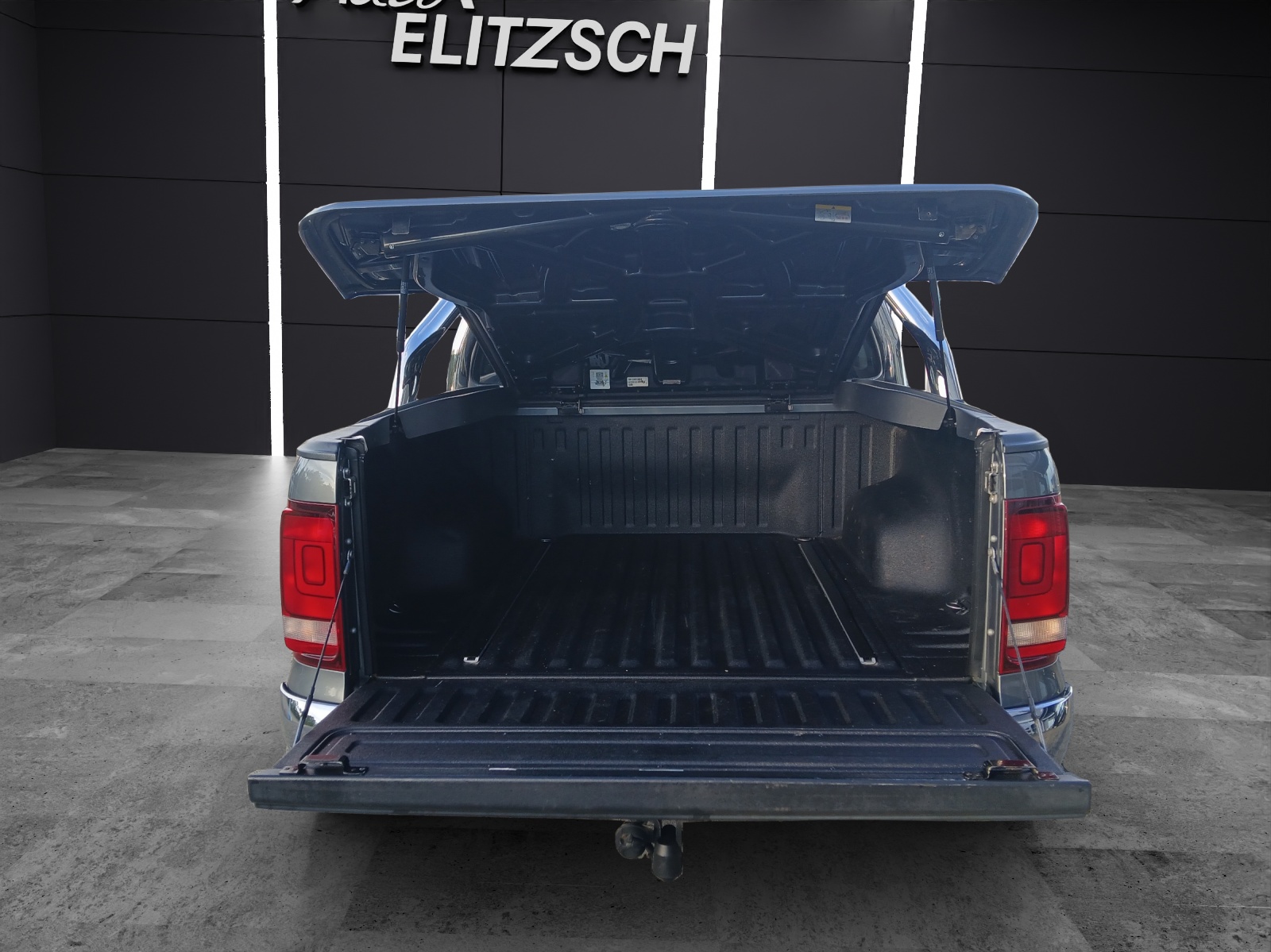 Fahrzeugabbildung Volkswagen Amarok TDI DSG Ultimate DC 4M STH Xenon AHK Navi GRA RFK SH