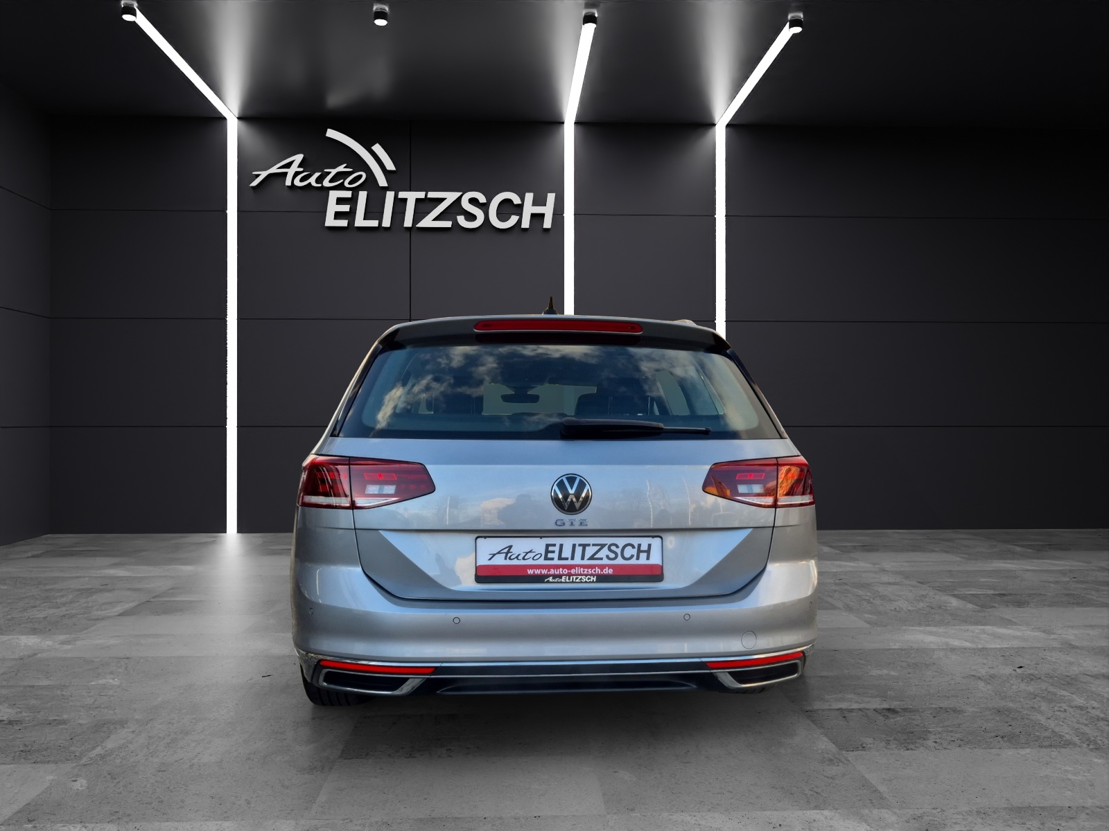 Fahrzeugabbildung Volkswagen Passat Variant GTE LED AHK NAVI AID ACC RFK SH LM