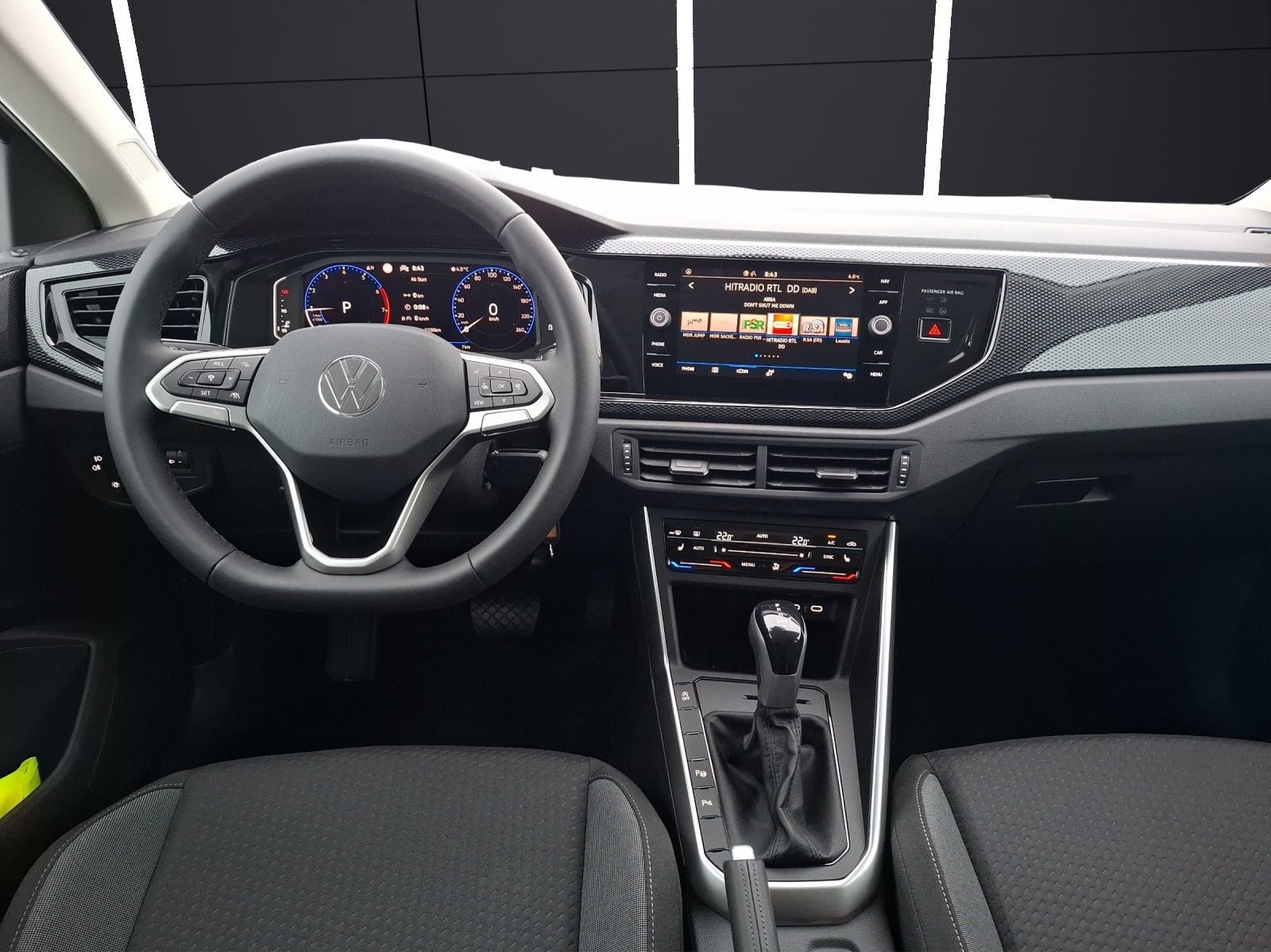 Fahrzeugabbildung Volkswagen Polo Life DSG NAVI AppConnect ACC ParkAssist