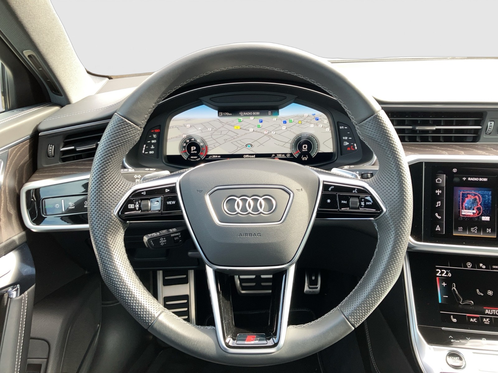 Fahrzeugabbildung Audi A6 Limousine 55 TFSI quattro S-Line Matrix ACC Luft HuD AVC Navi SHZ