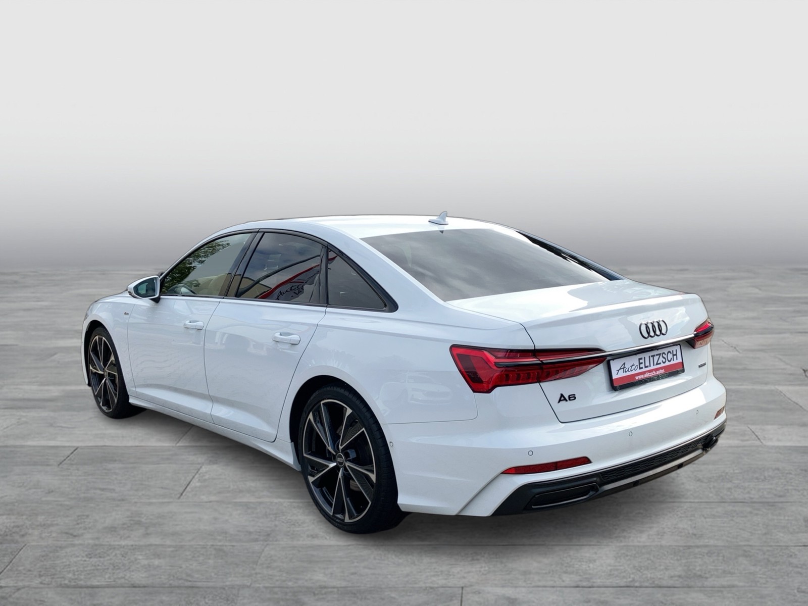 Fahrzeugabbildung Audi A6 Limousine 55 TFSI quattro S-Line Matrix ACC Luft HuD AVC Navi SHZ