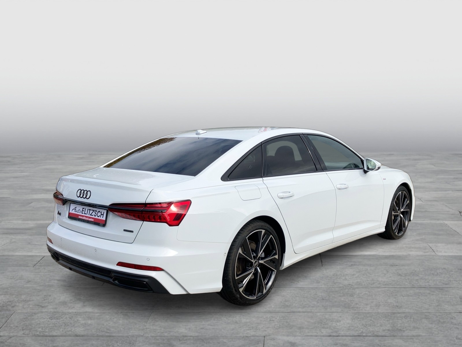 Fahrzeugabbildung Audi A6 Limousine 55 TFSI quattro S-Line Matrix ACC Luft HuD AVC Navi SHZ