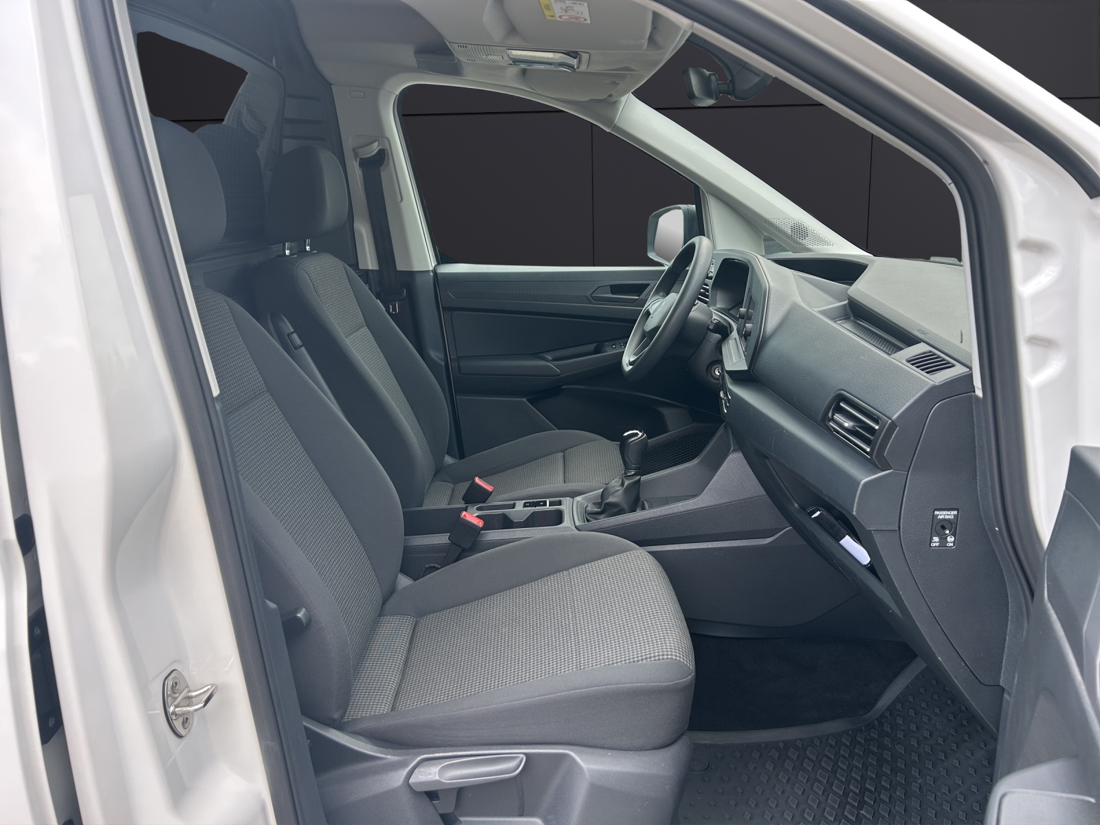 Fahrzeugabbildung Volkswagen Caddy TDI Cargo AHZV PDC KLIMA SITZH. WINTERP.