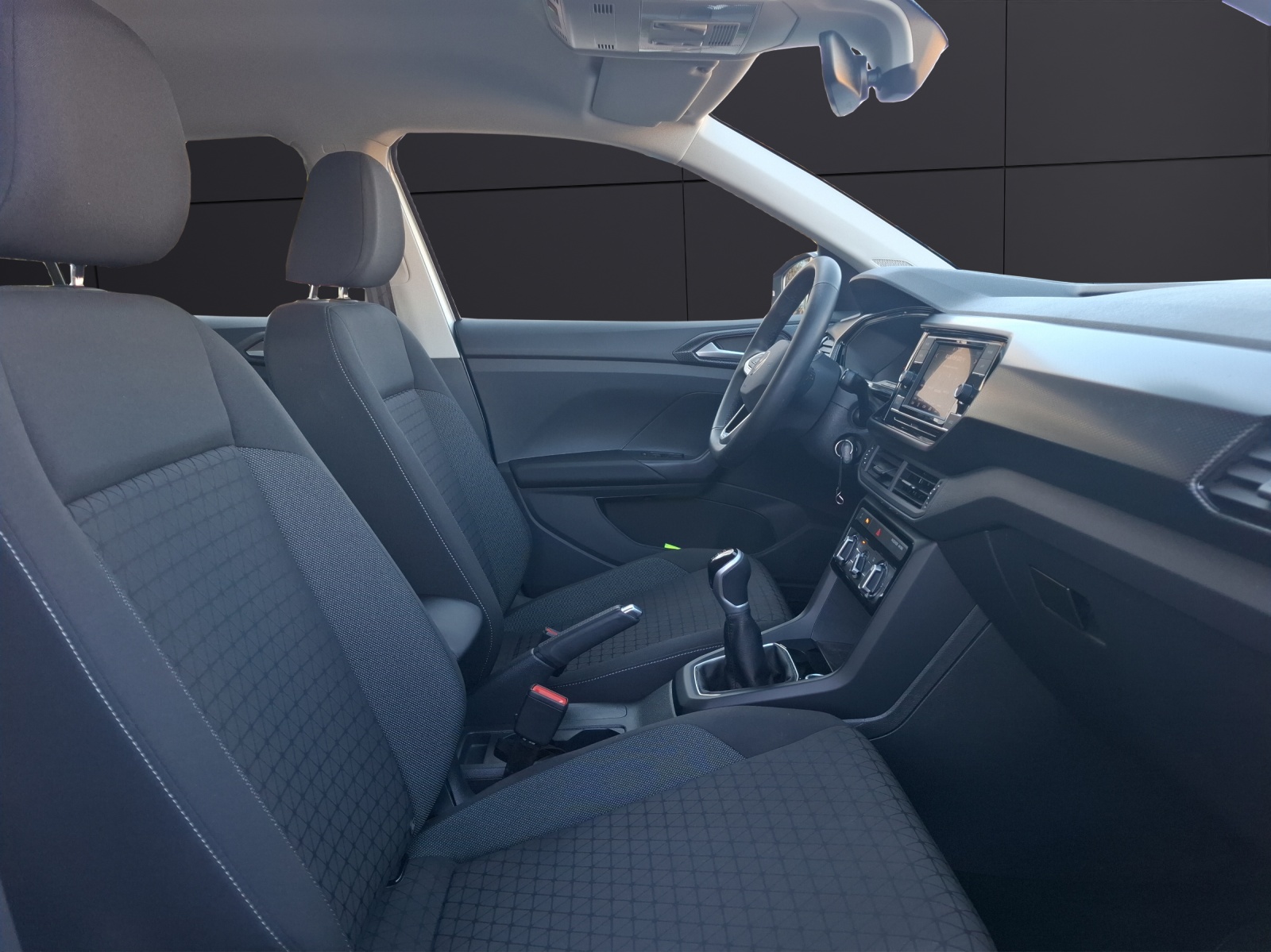 Fahrzeugabbildung Volkswagen T-Cross TSI Life AppCon ACC PDC Klima SH