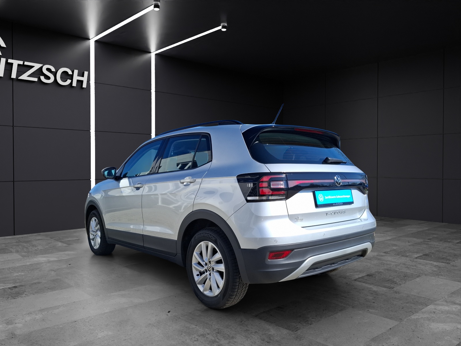 Fahrzeugabbildung Volkswagen T-Cross TSI Life AppCon ACC PDC Klima SH