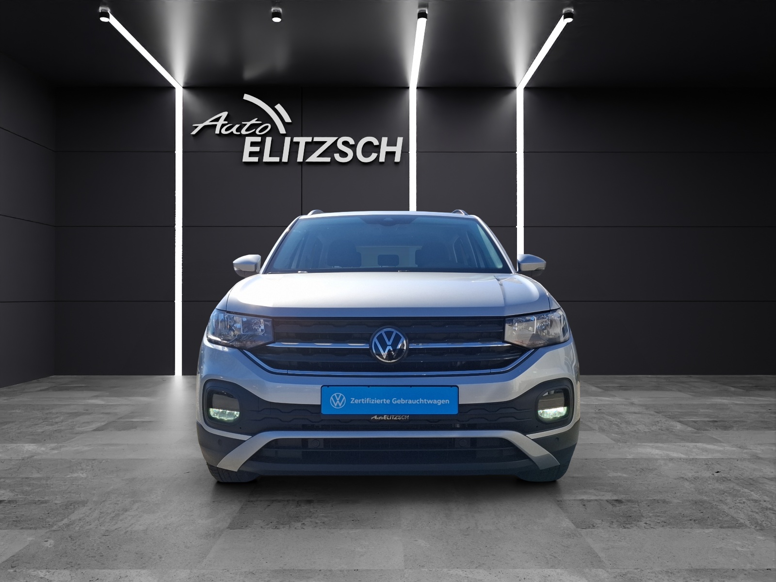 Fahrzeugabbildung Volkswagen T-Cross TSI Life AppCon ACC PDC Klima SH