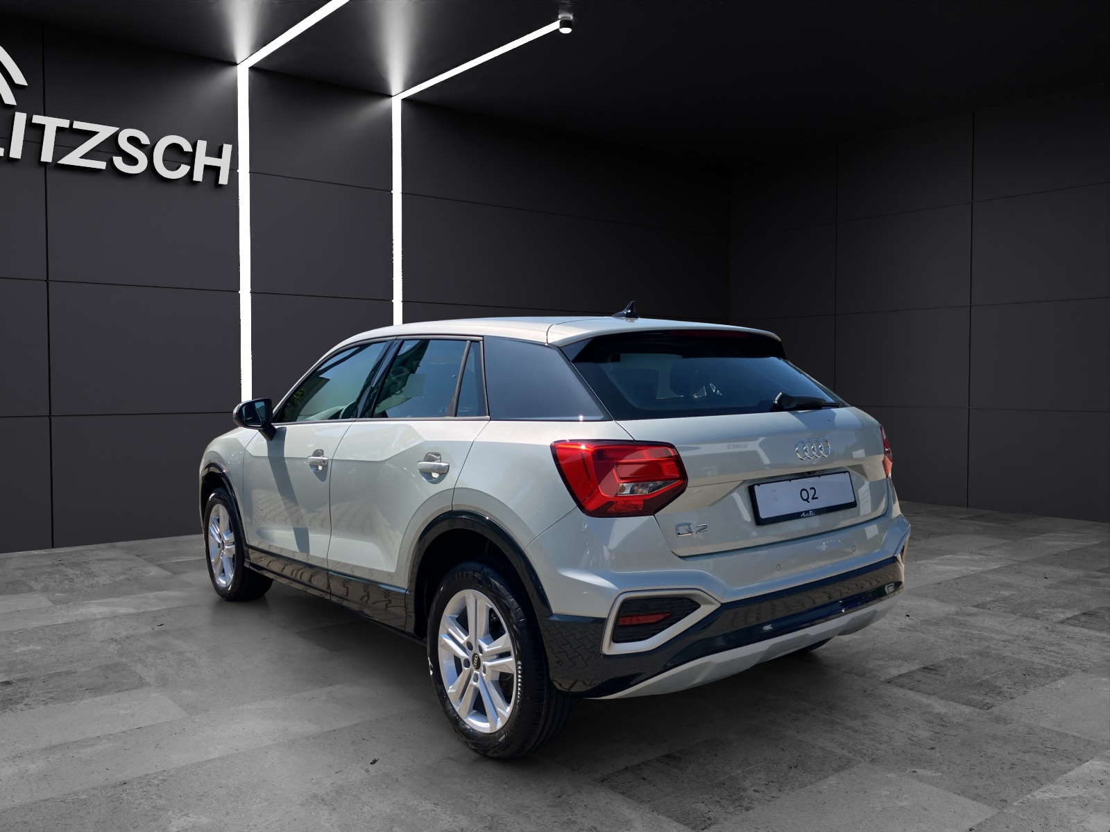 Fahrzeugabbildung Audi Q2 35 TFSI advanced LED AVC GRA RFK SH