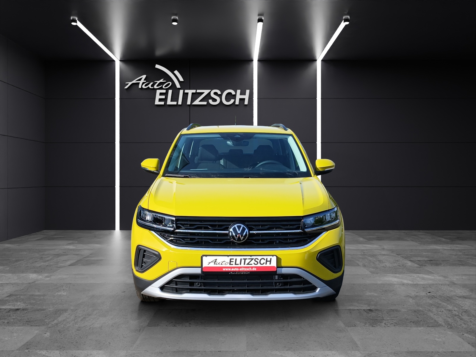 Fahrzeugabbildung Volkswagen T-Cross 1.0l Life DSG IQ.DRIVE SH Rear View Ganzjahresreifen