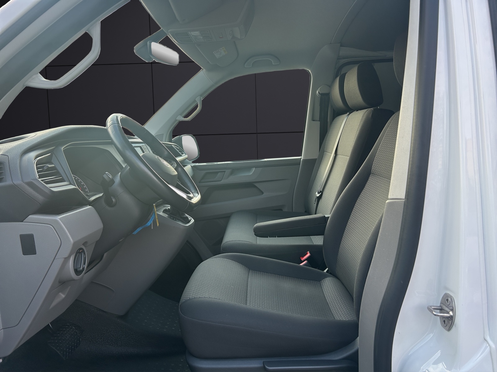 Fahrzeugabbildung Volkswagen T6 Transporter T6.1 Kasten EcoProfi FWD