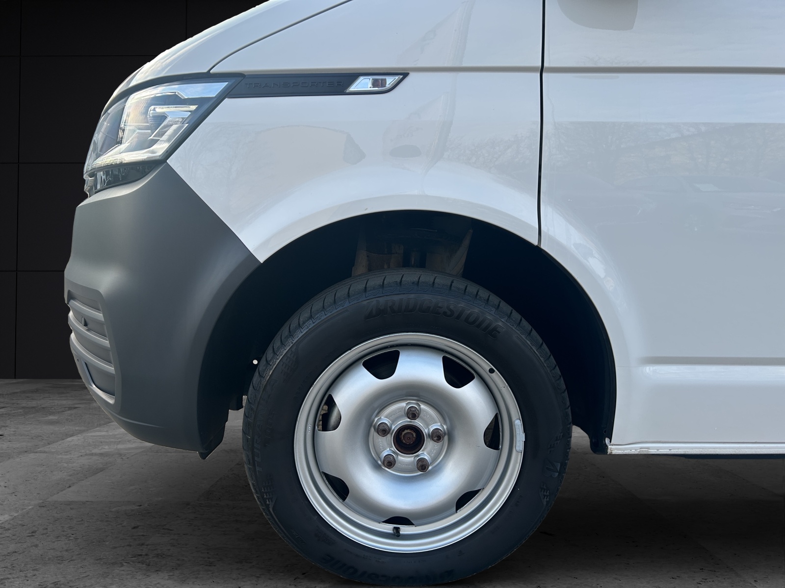 Fahrzeugabbildung Volkswagen T6 Transporter T6.1 Kasten EcoProfi FWD